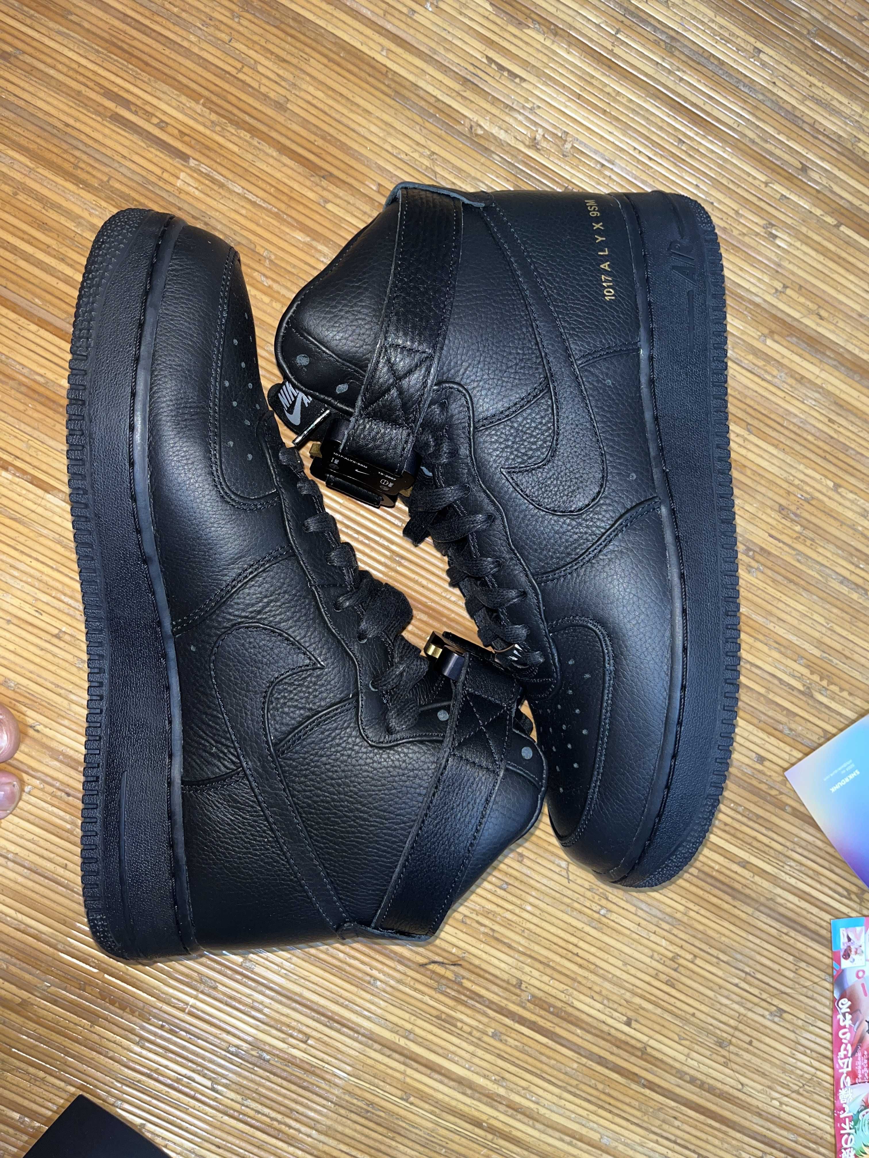 1017 ALYX 9SM × Nike Air Force 1 High "Black/White/Metallic Gold" (2020)