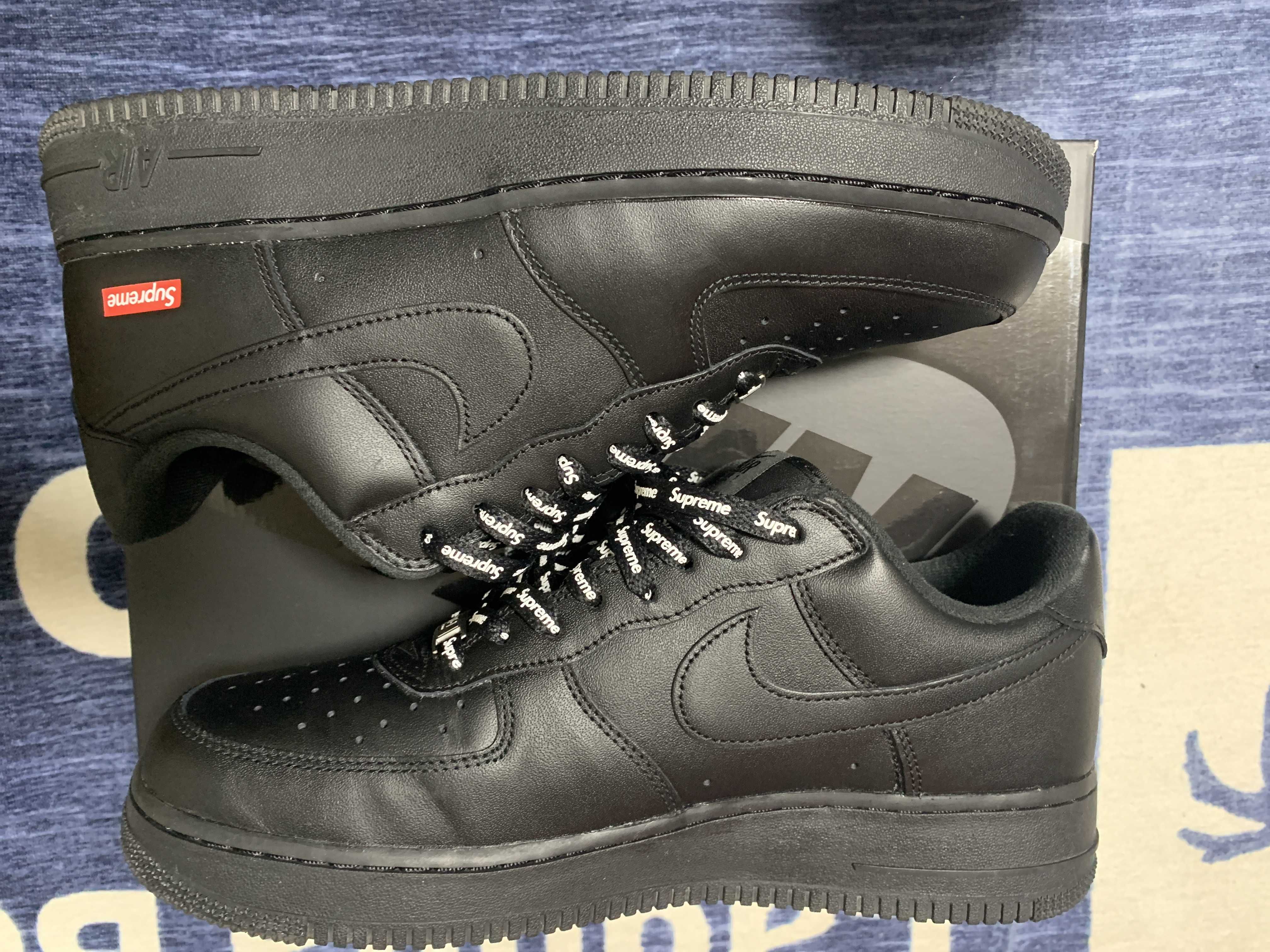 Supreme × Nike Air Force 1 Low "Black"