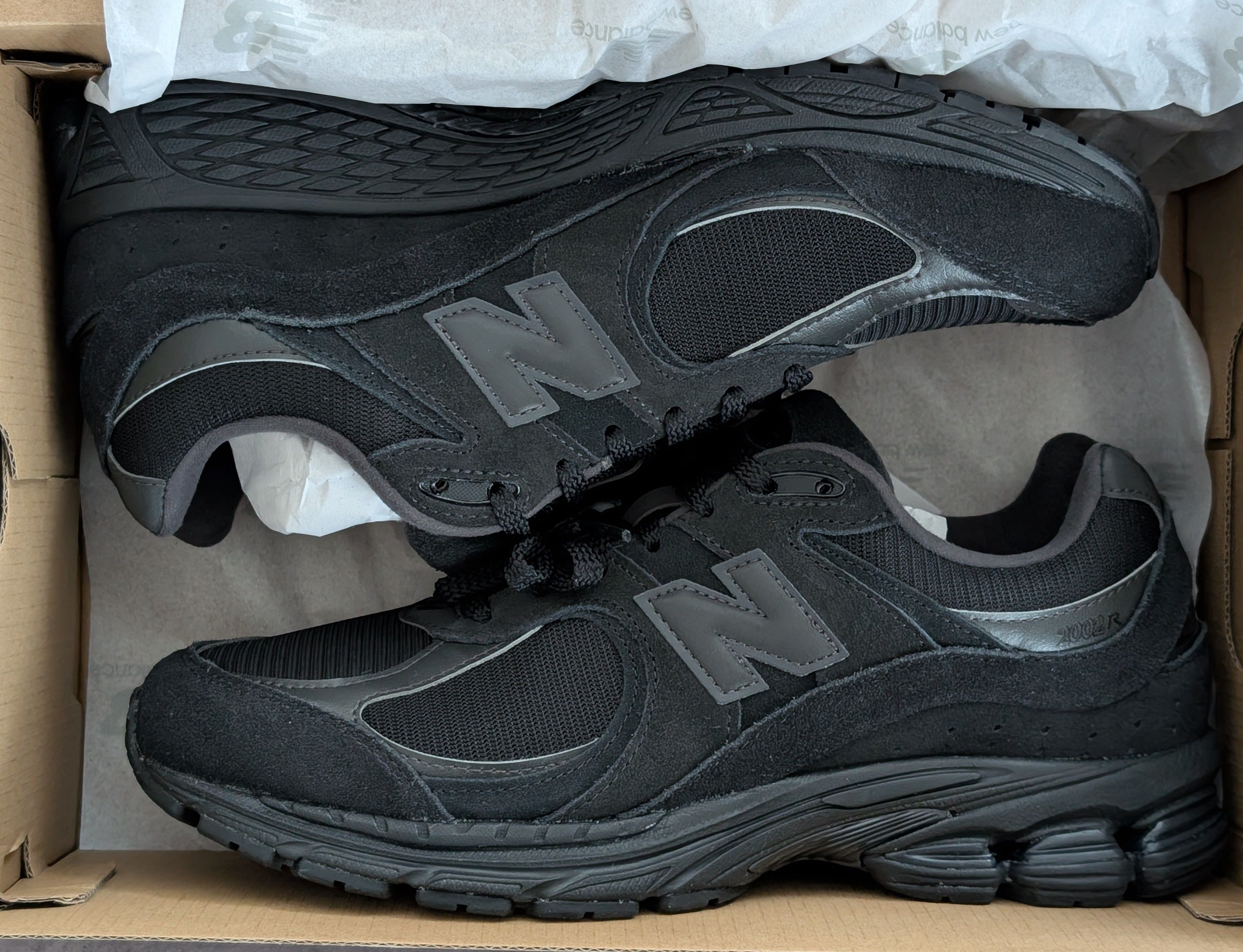 New Balance 2002R "Triple Black"