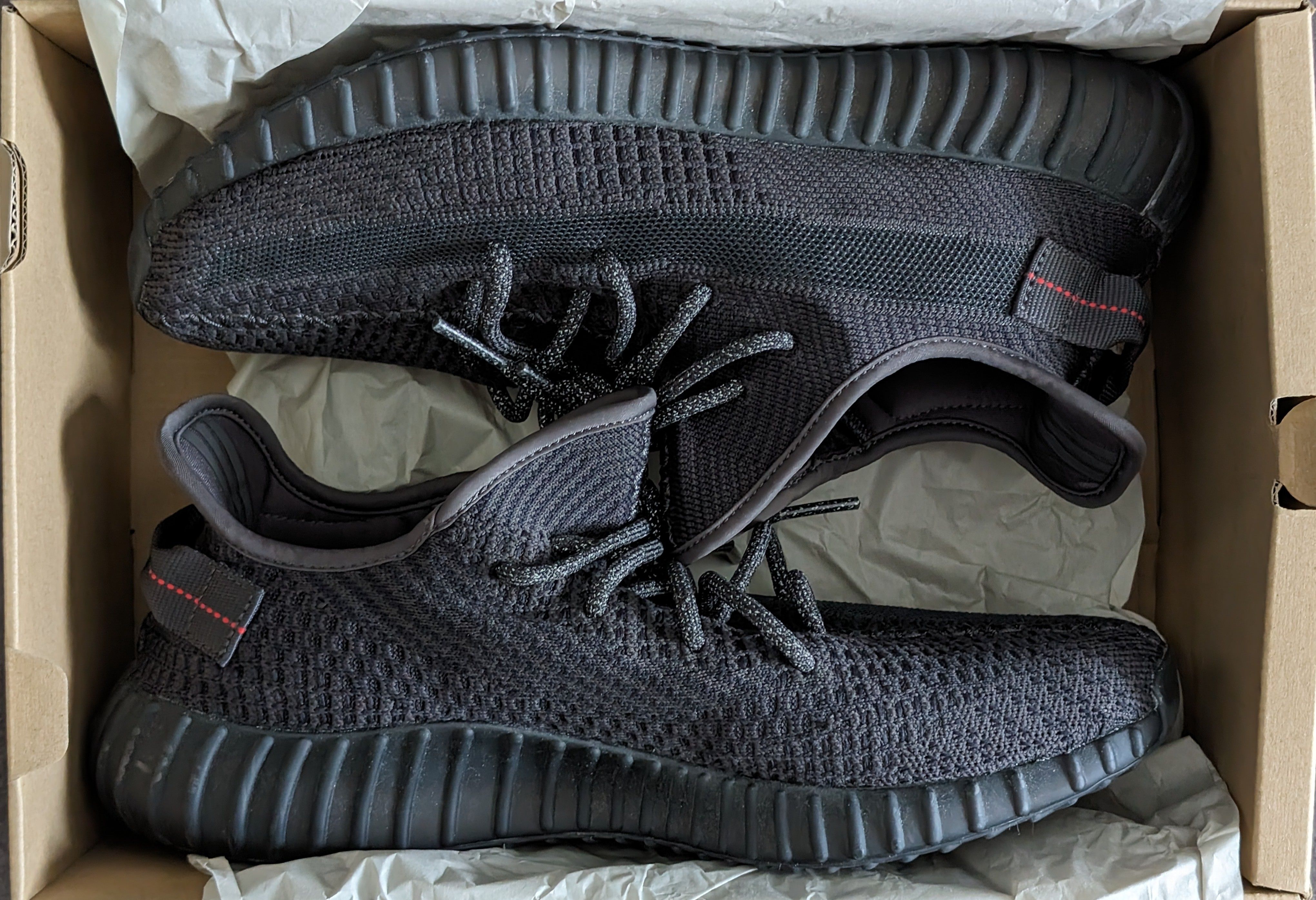 adidas YEEZY Boost 350 V2 "Black"