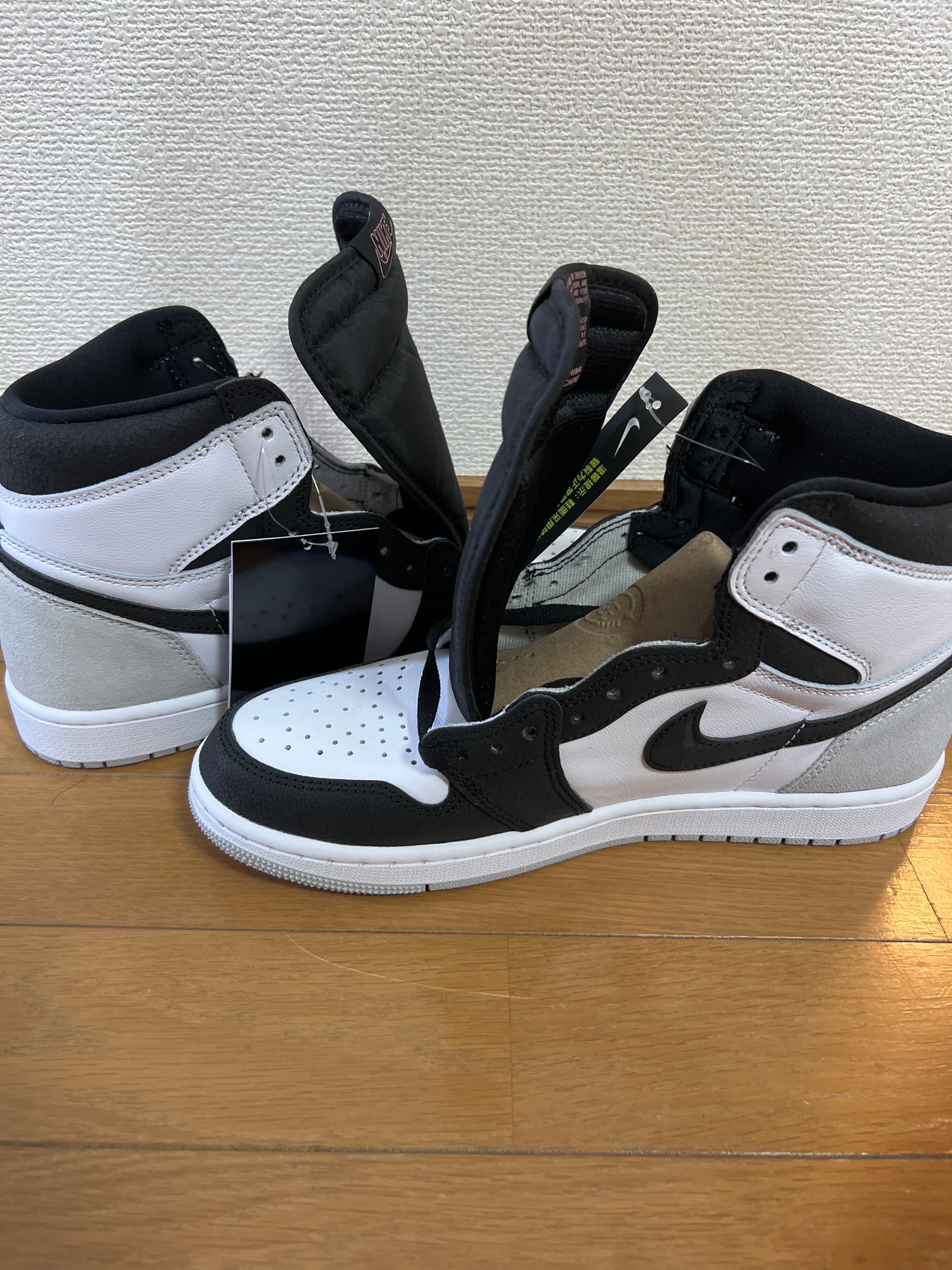 Nike Air Jordan 1 High OG "Bleached Coral"