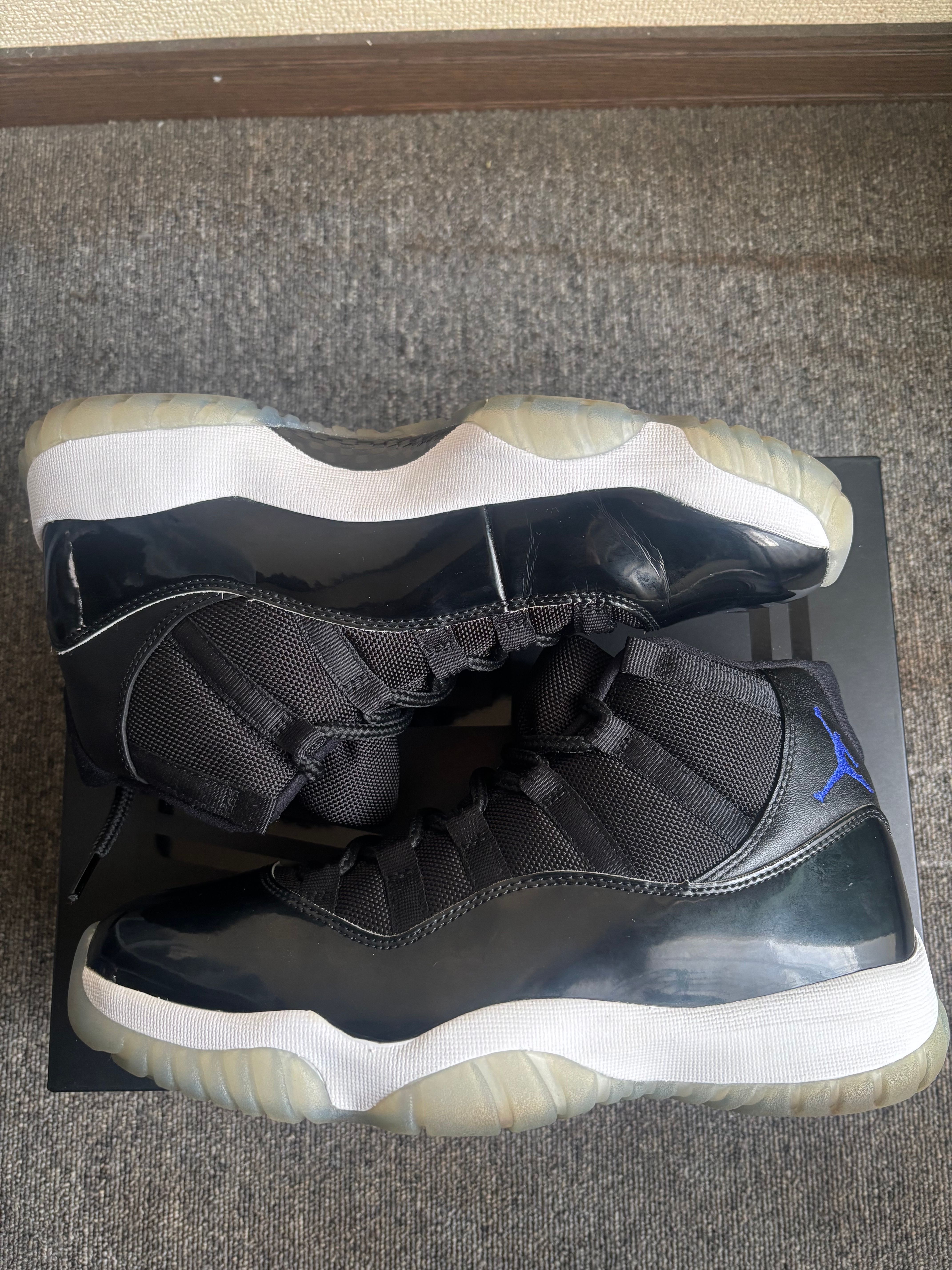 Nike Air Jordan 11 Retro "Space Jam" (2016)