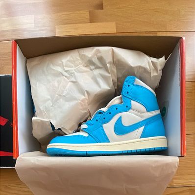 Nike Air Jordan 1 Retro High OG "UNC Reimagined"