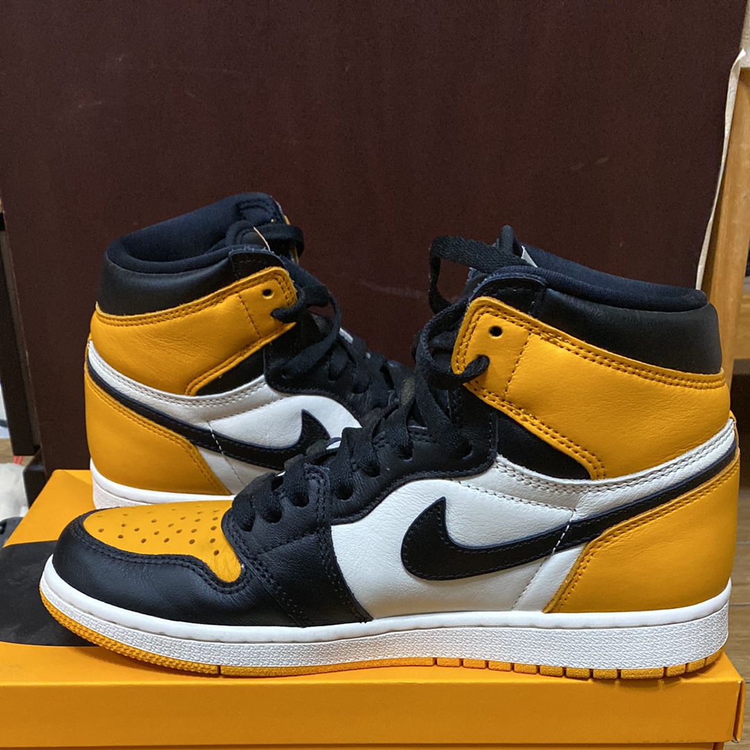 Nike Air Jordan 1 Retro High OG "Taxi"