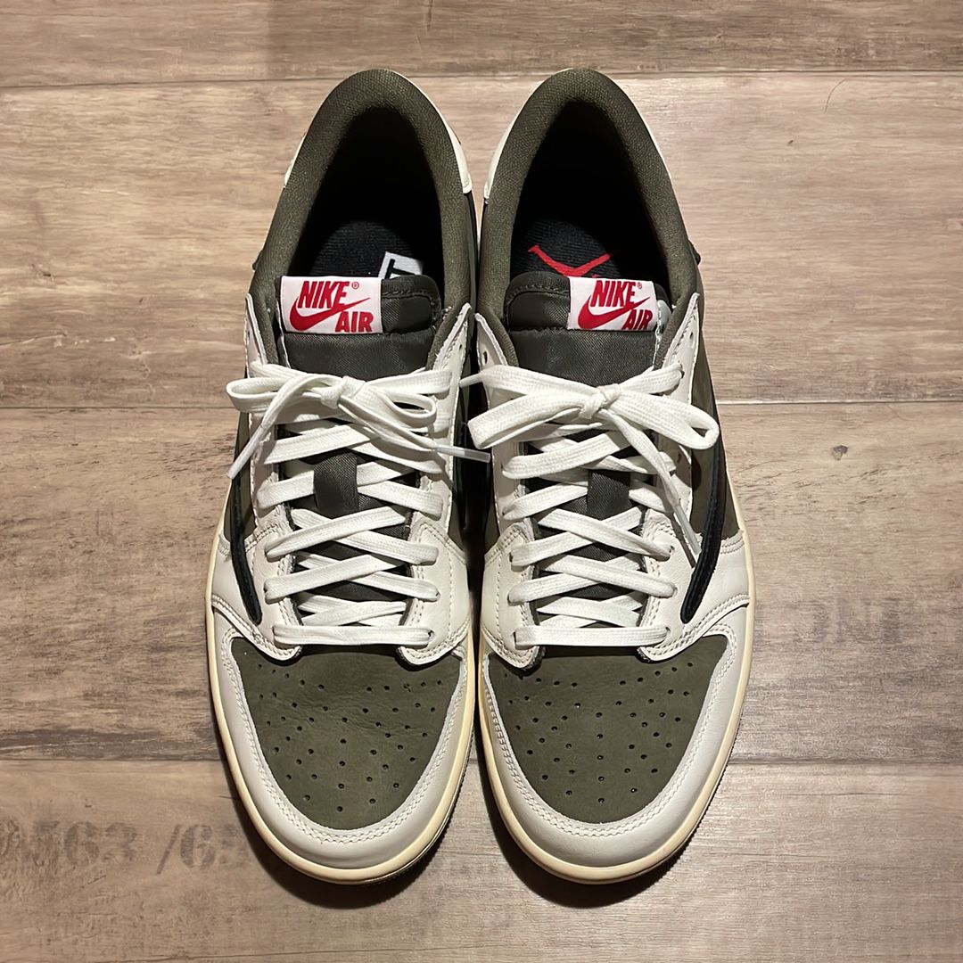 Travis Scott × Nike Air Jordan 1 Low OG SP "Reverse Olive"