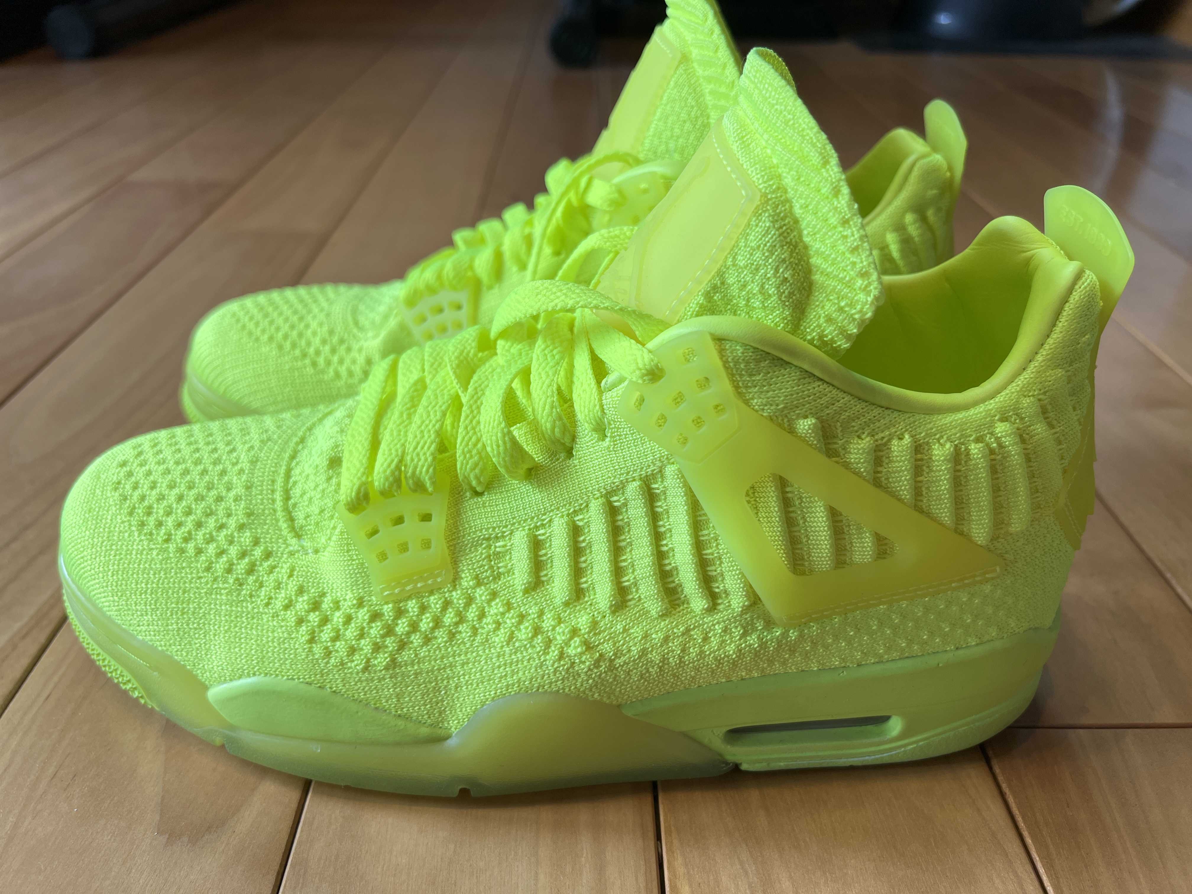 NIKE AIR JORDAN 4 RETRO FLYKNIT VOLT