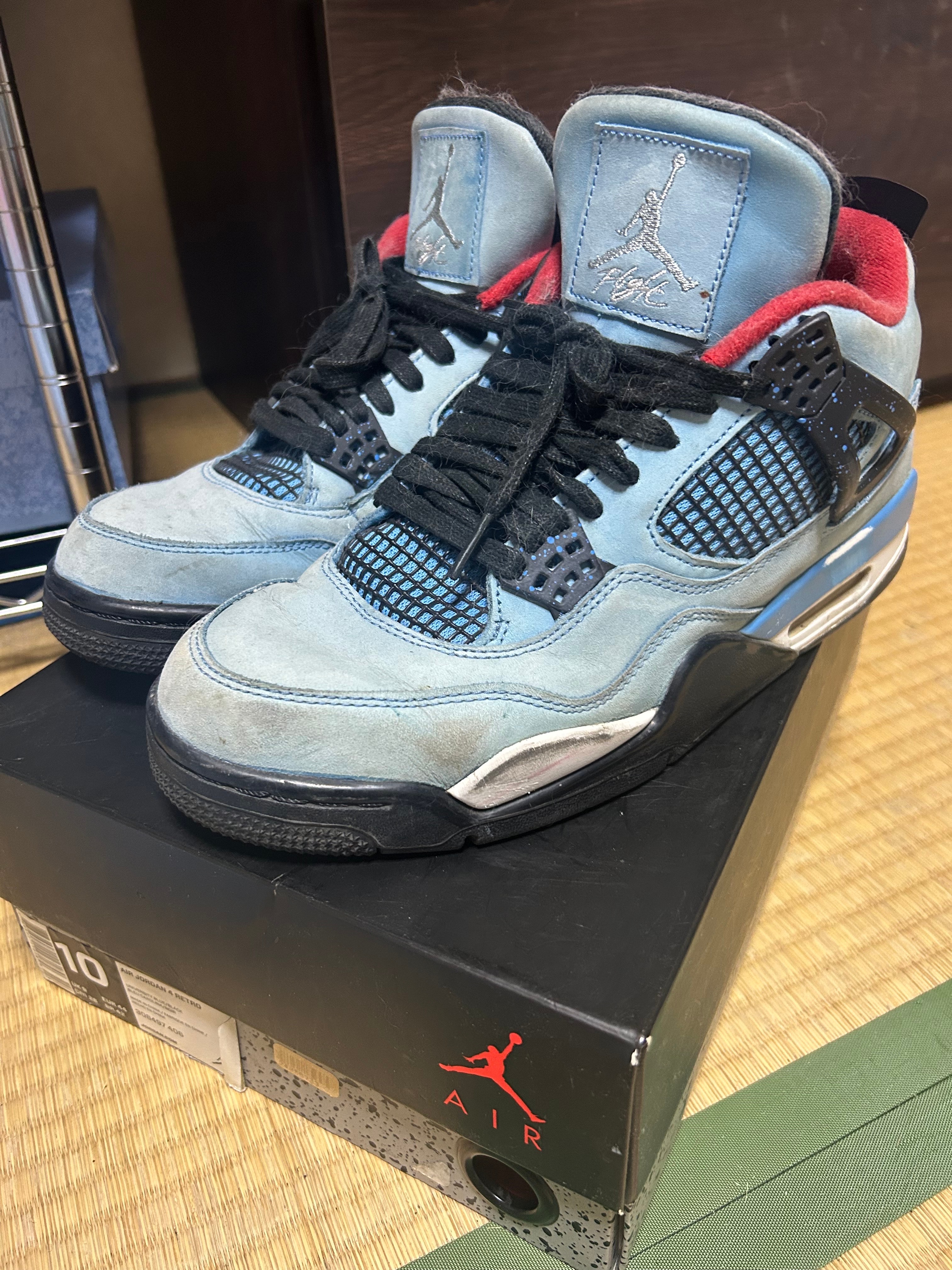 Travis Scott × Nike Air Jordan 4 Retro Cactus Jack "University Blue"