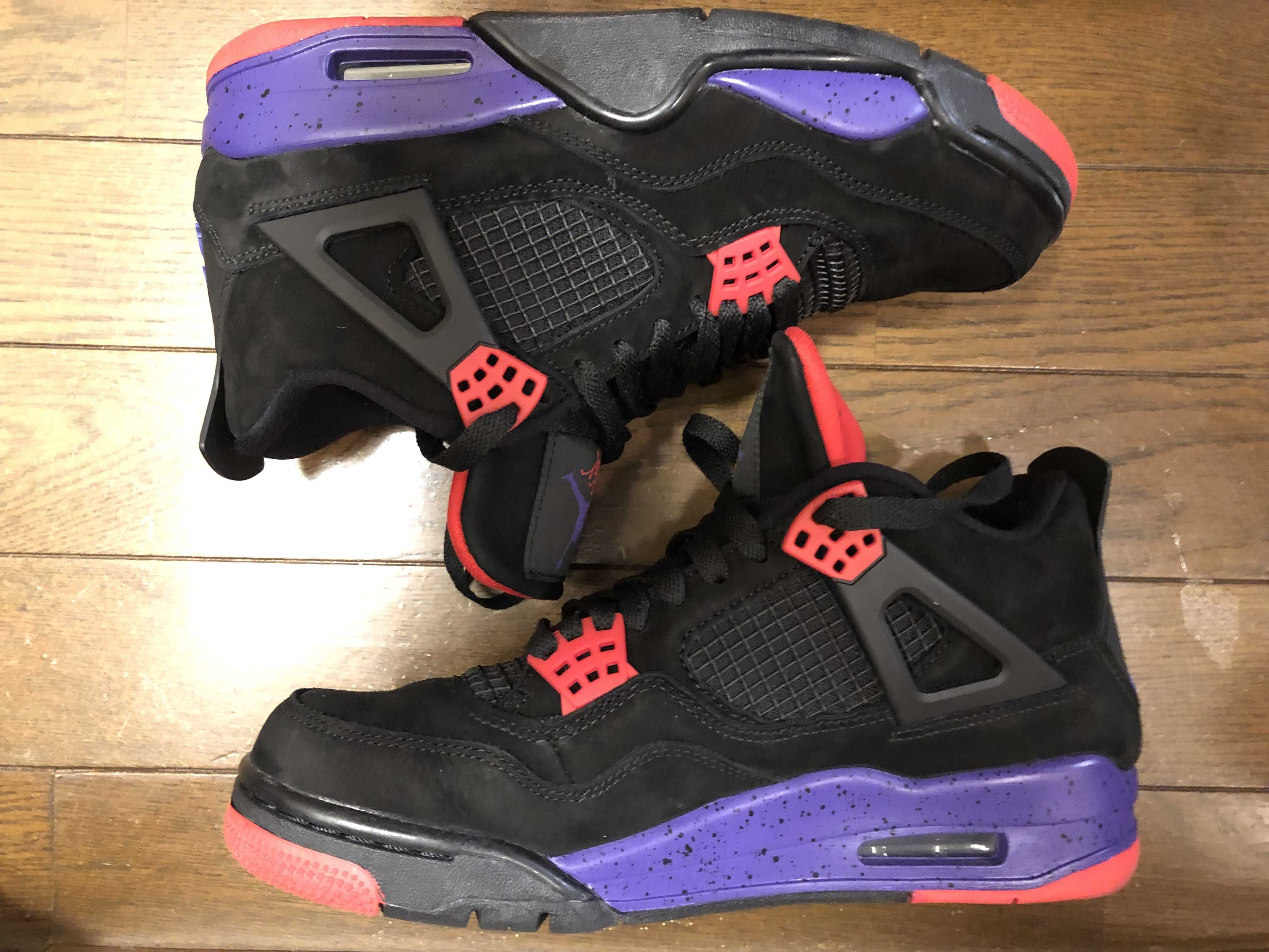 OVO × NIKE AIR JORDAN 4 RETRO DRAKE "RAPTORS"  