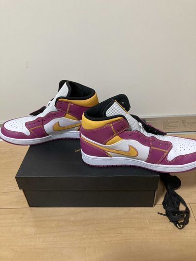 Nike Air Jordan 1 Mid "Dia De Muertos"