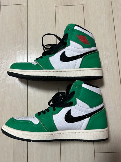 Nike Women's Air Jordan 1 High OG "Lucky Green/White-Sail-Black"