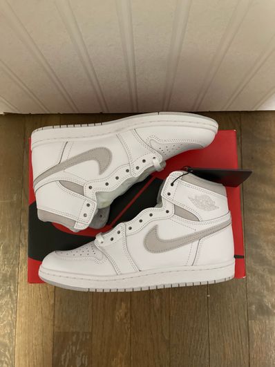 Nike Air Jordan 1 High 85 "Neutral Grey"