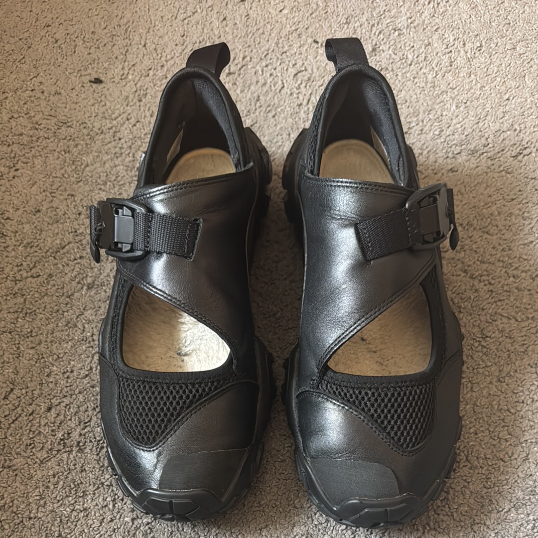 ハイク × アディダス AH-003 XTA サンダル "ブラック"