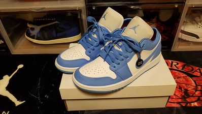 Nike Women's Air Jordan 1 Low "UNC"