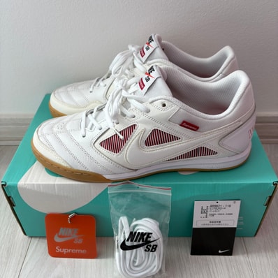 Supreme × Nike SB Luner Gato "White"