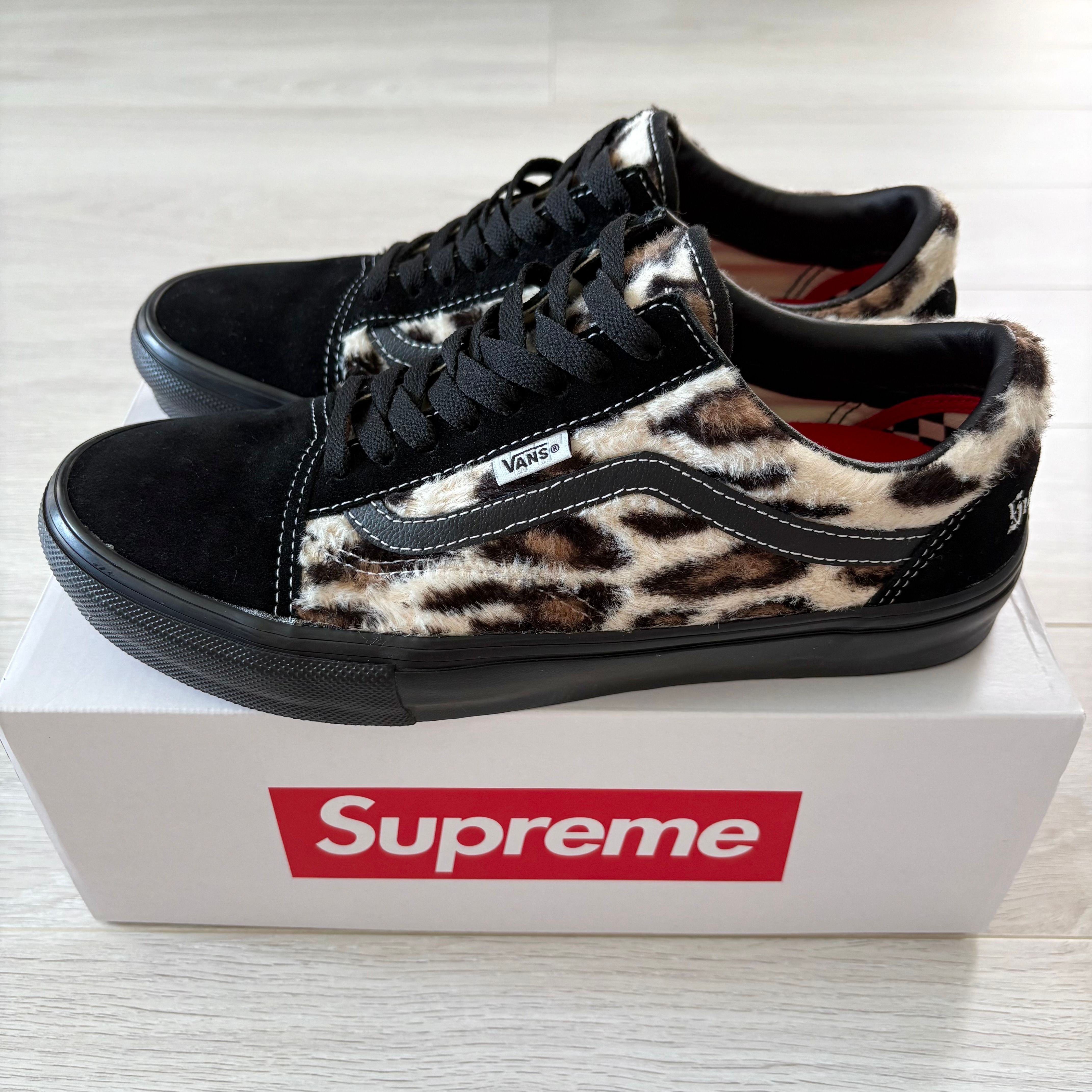 Supreme × Vans Leopard Old Skool "Black"