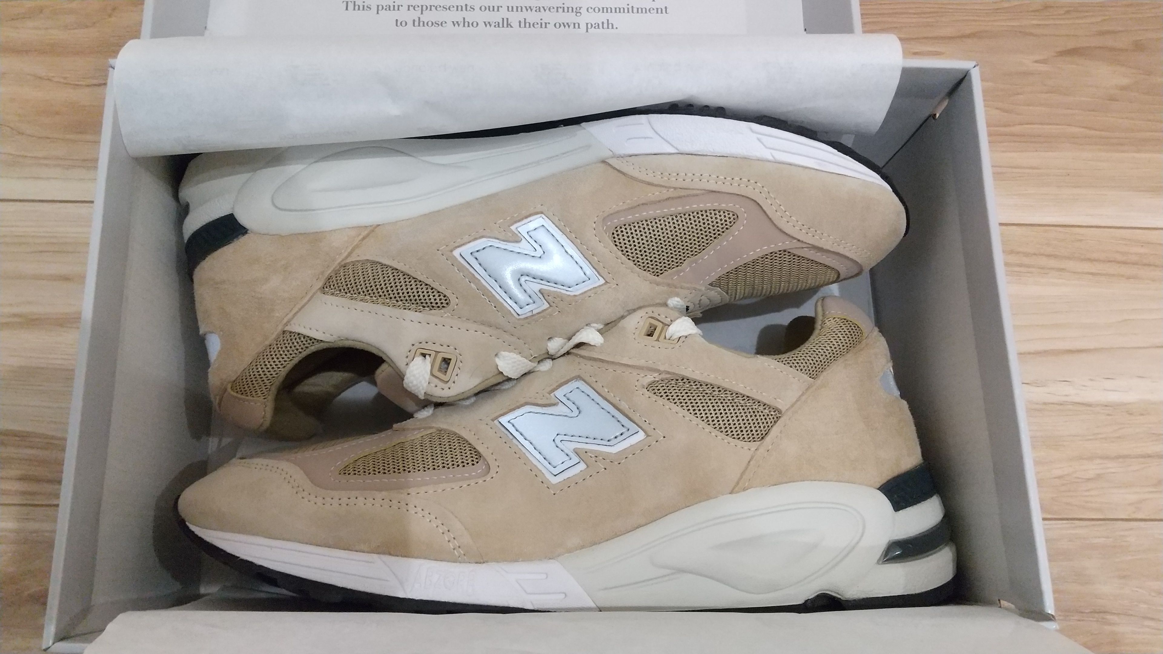 KITH × New Balance 990V2 "Tan"