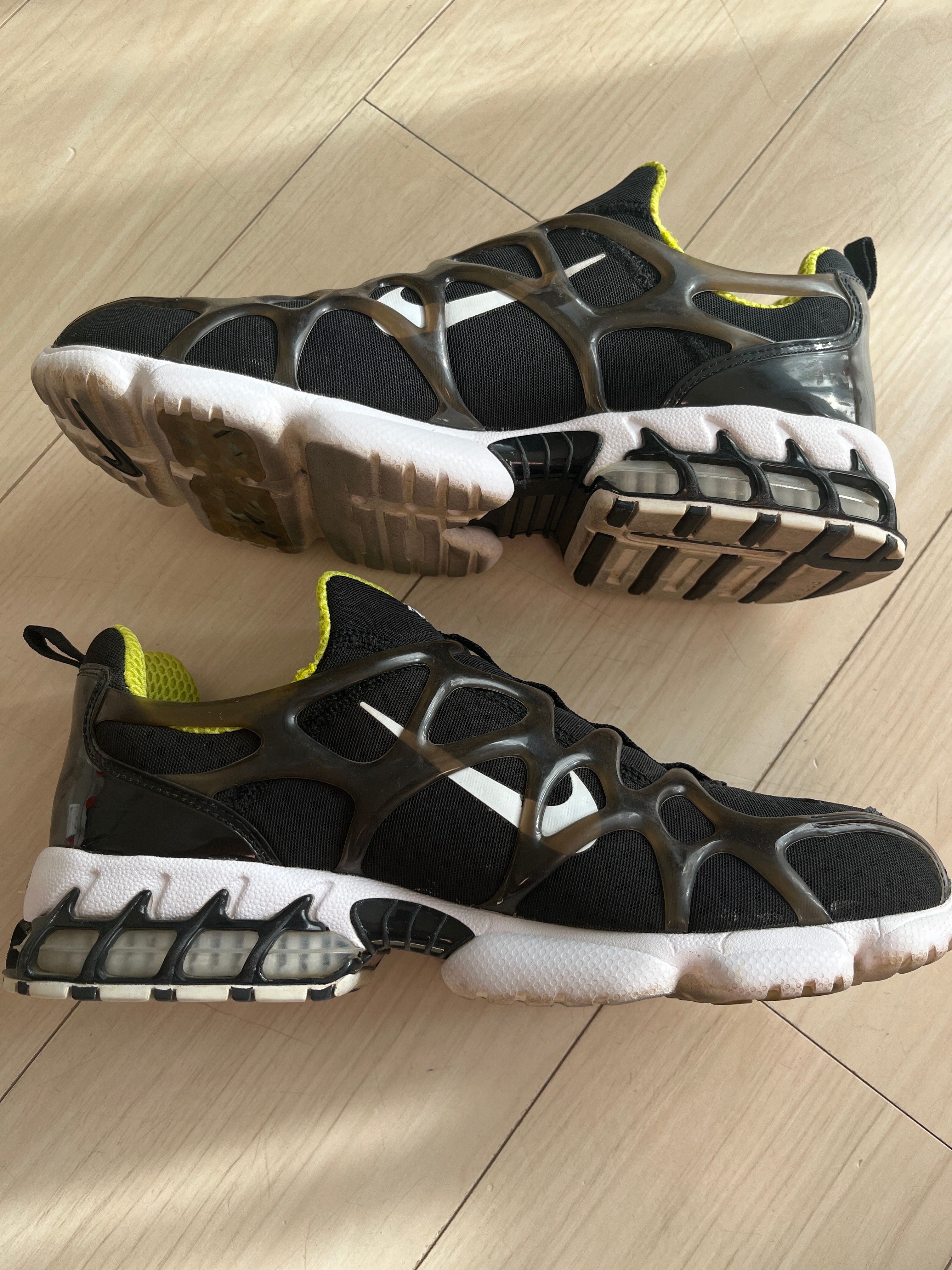 Stussy x Nike Air Zoom Kukini "Black/White/Bright Cactus"