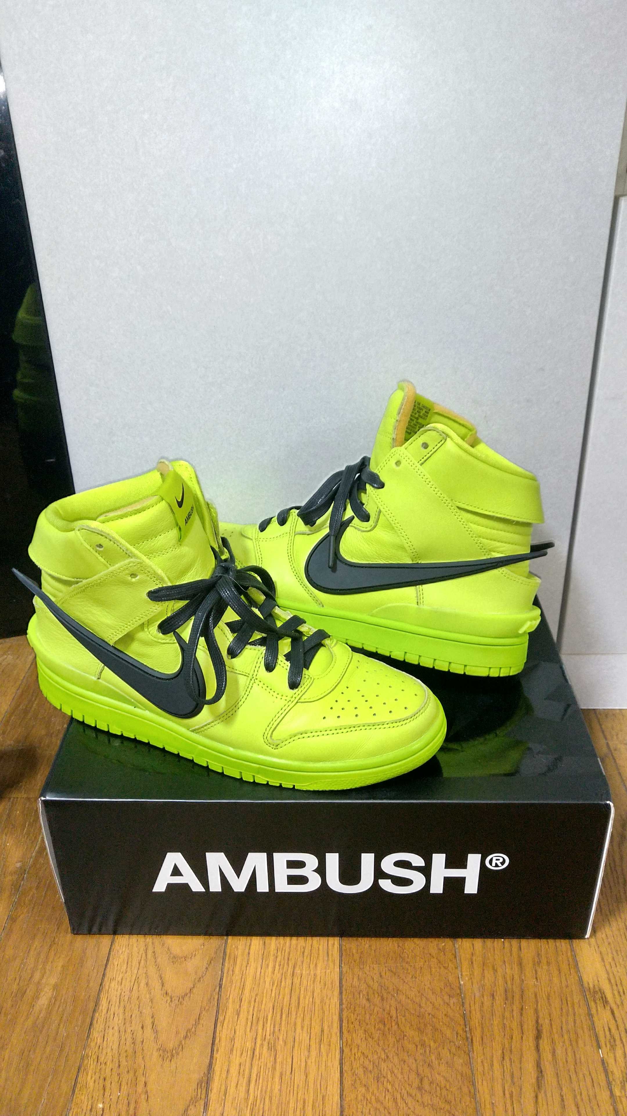 AMBUSH × NIKE DUNK HIGH "FLASH LIME"