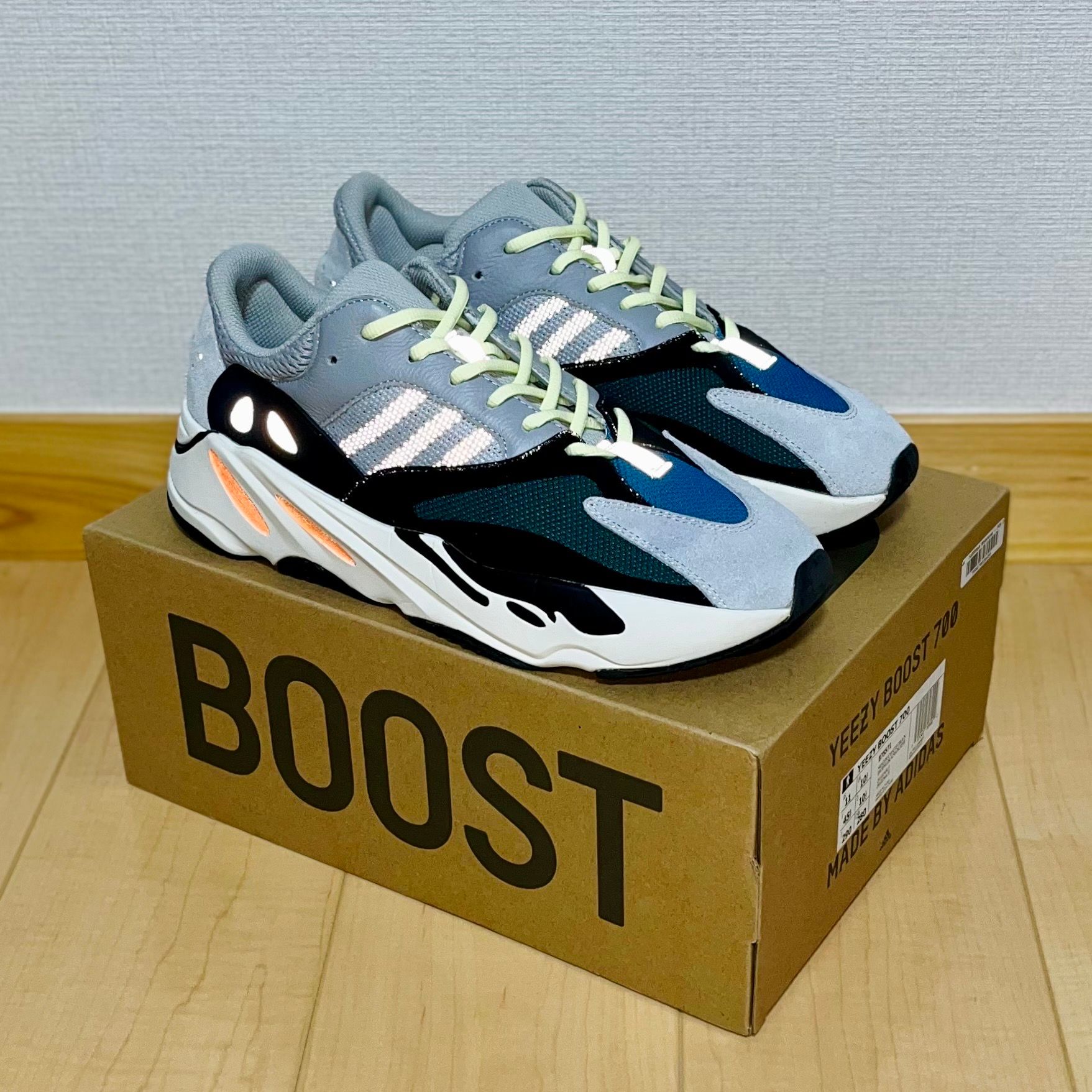 adidas YEEZY Boost 700 "Wave Runner"