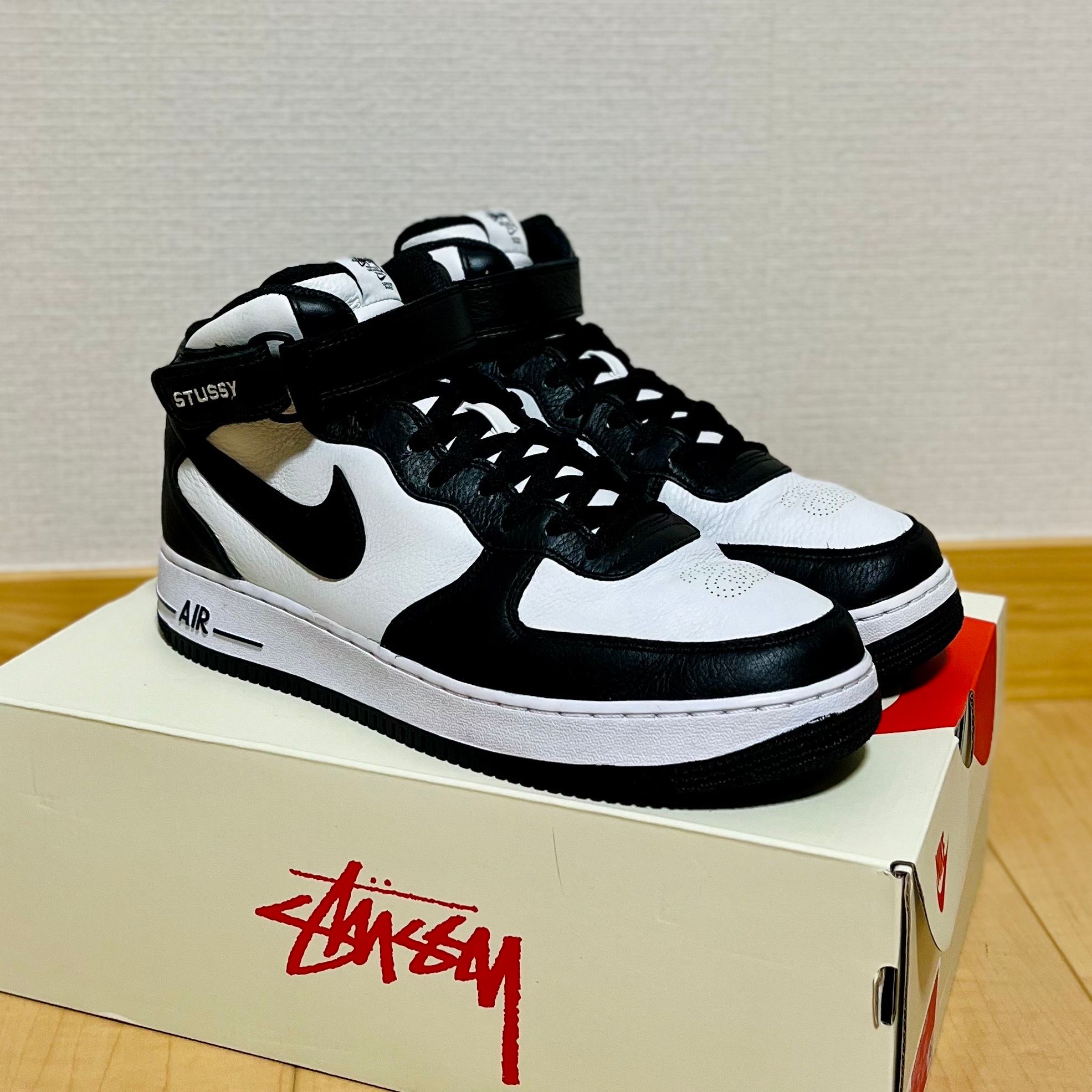 Stussy × Nike Air Force 1 Mid "Black and Light Bone"