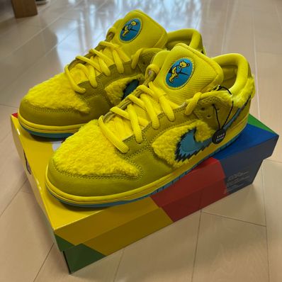 Grateful Dead × Nike SB Dunk Low "Yellow Bear"