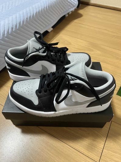 NIKE AIR JORDAN 1 LOW "BLACK/LIGHT SMOKE GREY"