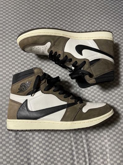 Travis Scott × Nike Air Jordan 1 Retro High OG TS SP "Sail/Dark Mocha"