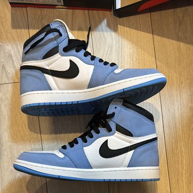 Nike Air Jordan 1 High OG "University Blue"
