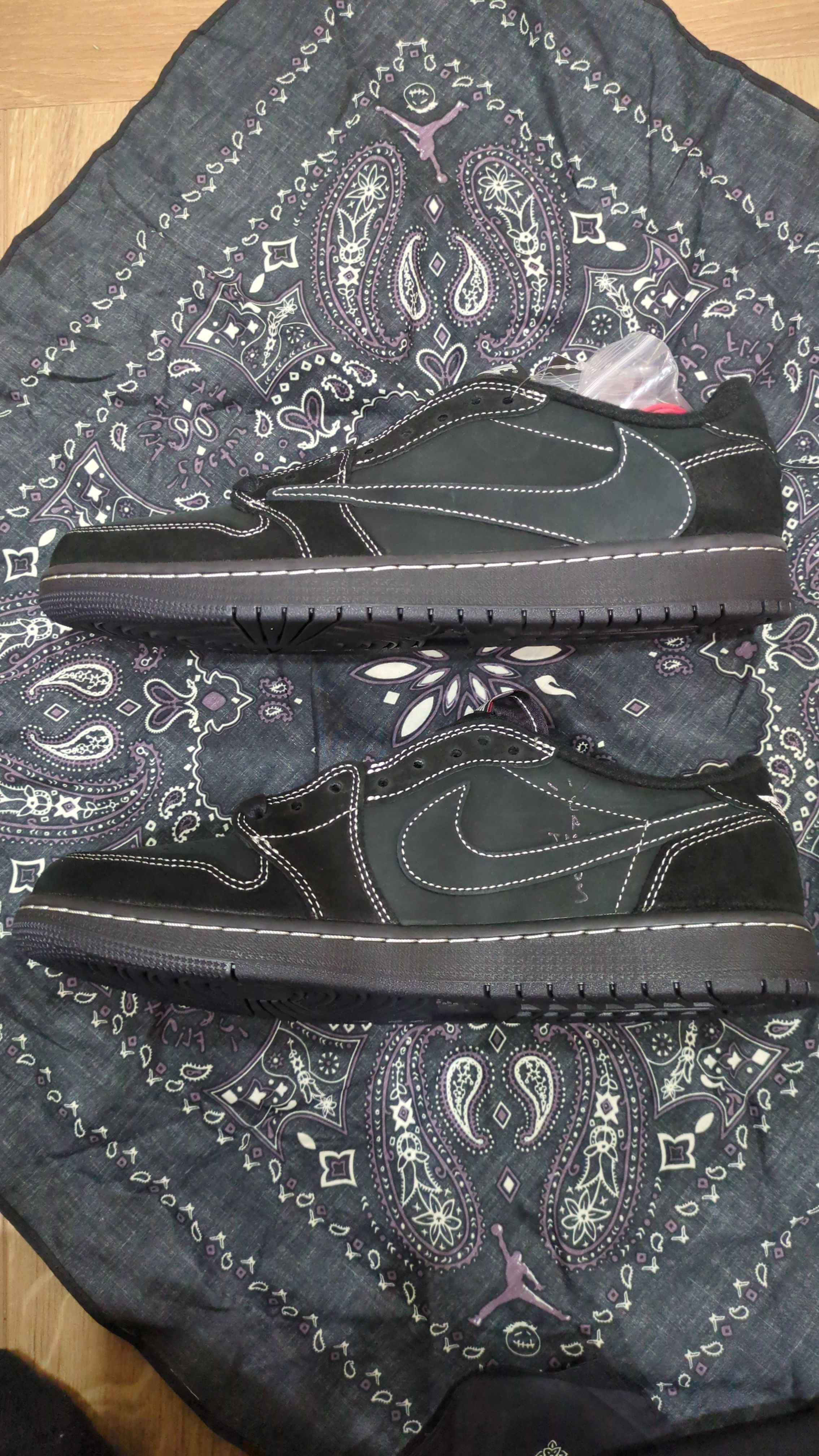 Travis Scott × Nike Air Jordan 1 Low OG SP "Black Phantom"