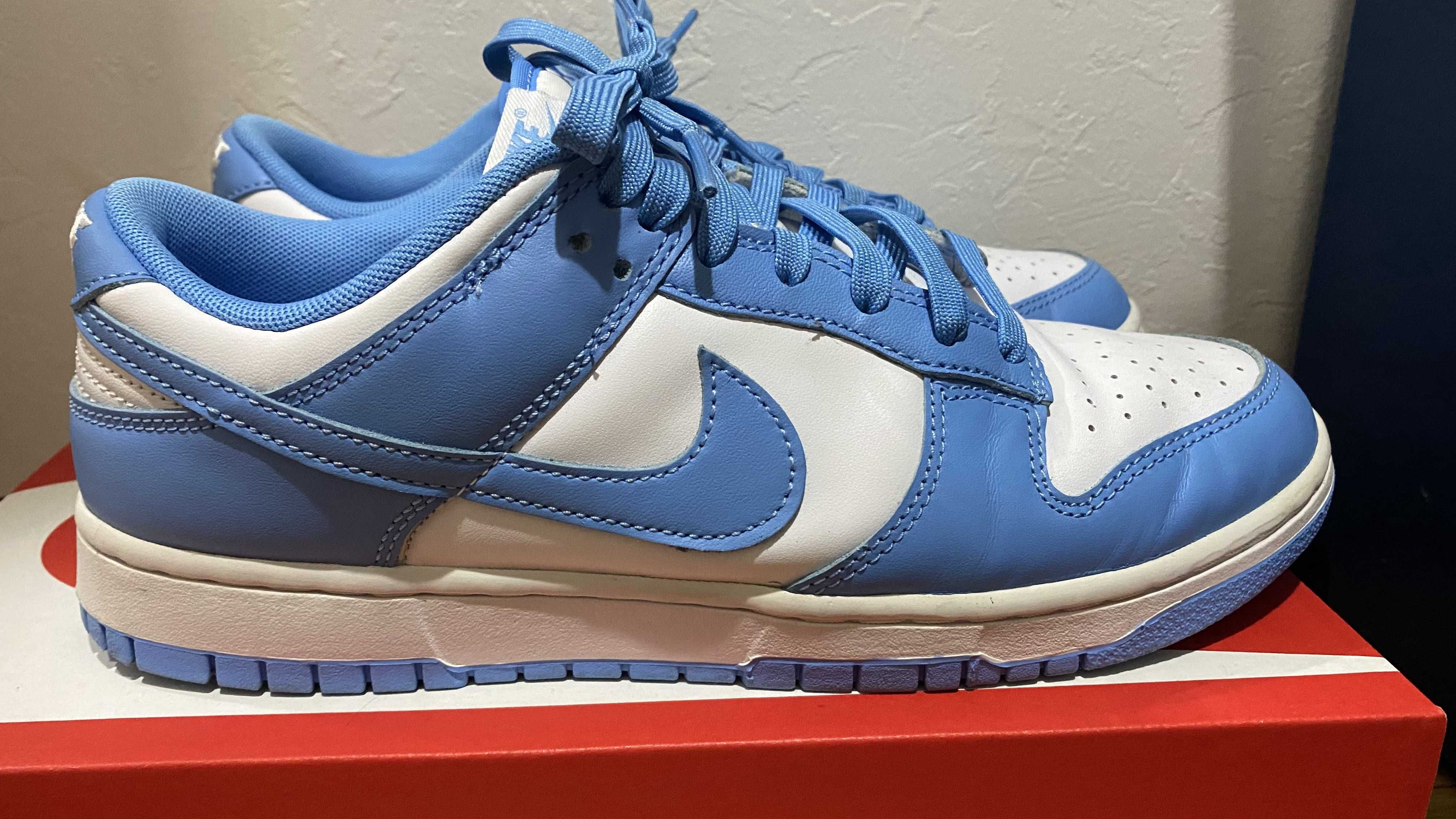 Nike Dunk Low "University Blue"