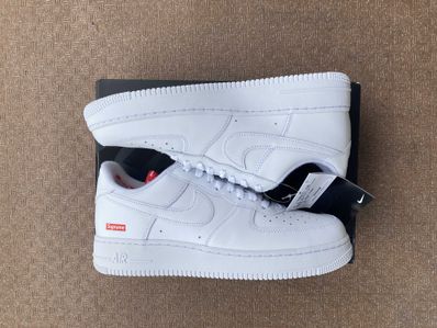 Supreme × Nike Air Force 1 Low "White"