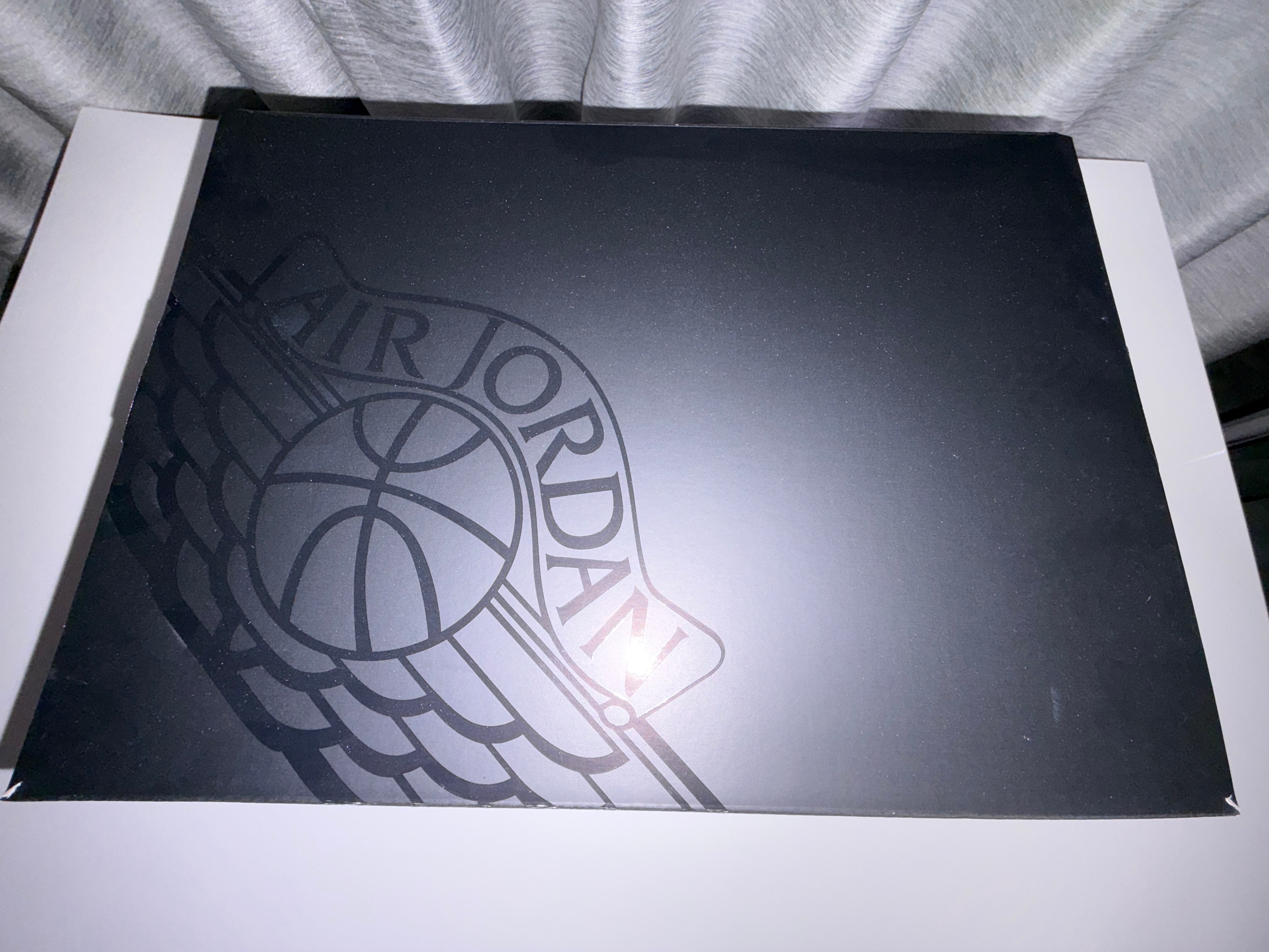 Nike Air Jordan 1 Low SE "Medium Olive"