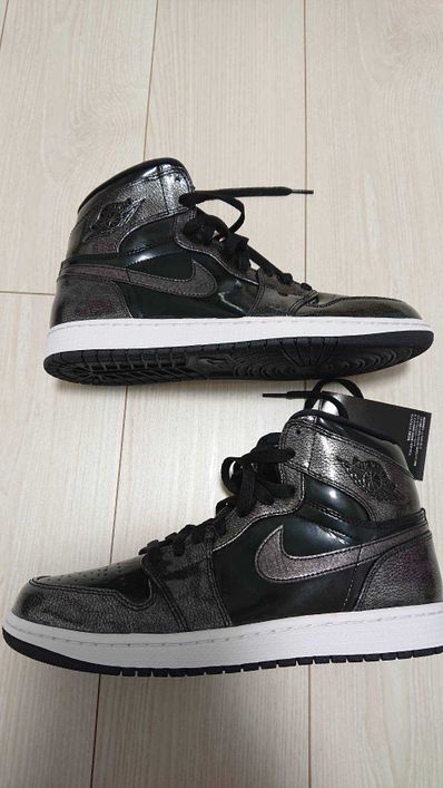 Nike Air Jordan 1 Retro High "Black Patent"