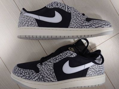 Nike Air Jordan 1 Retro Low OG "Black Cement"