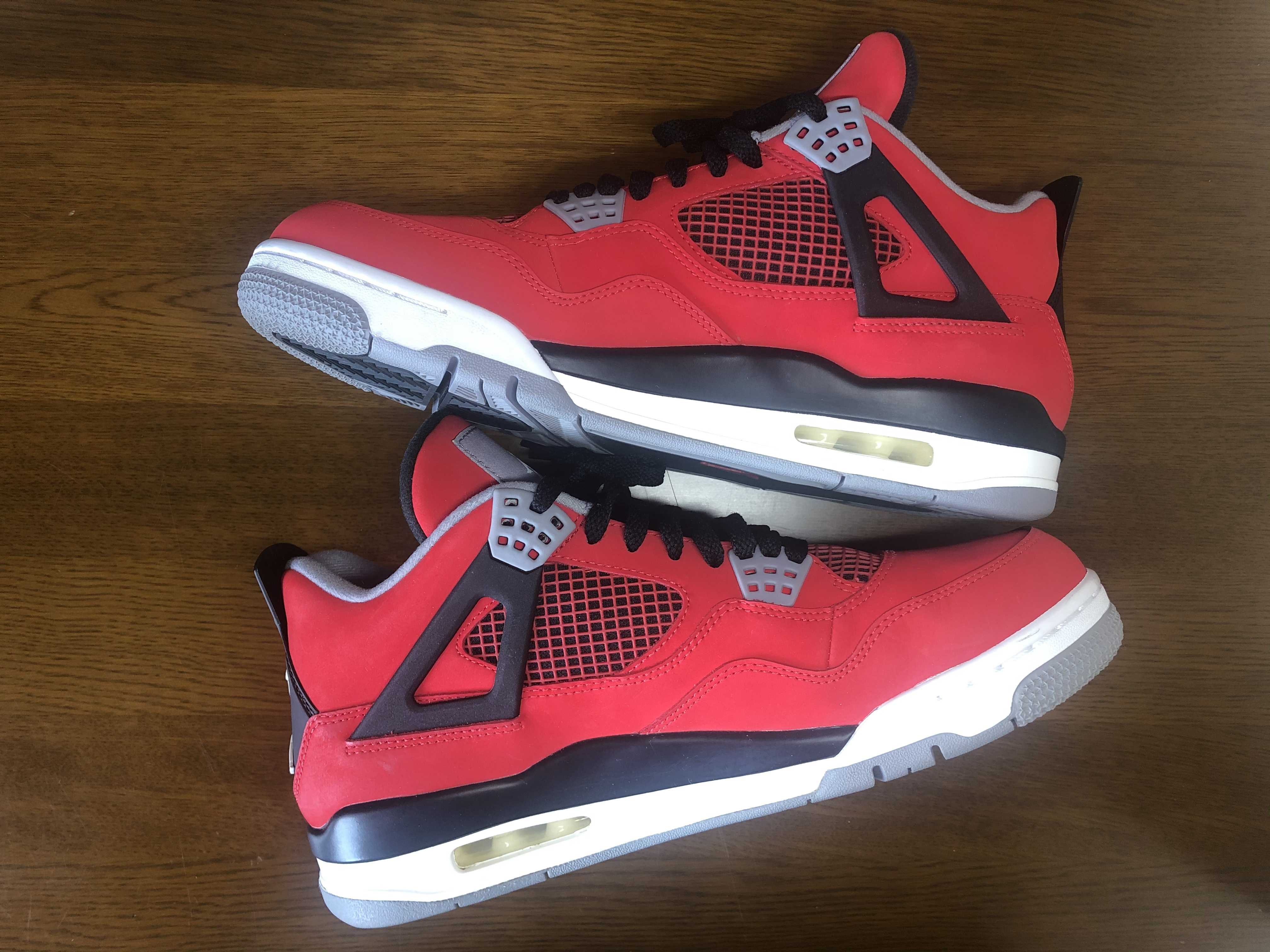 Nike Air Jordan 4 Retro "Toro Bravo"