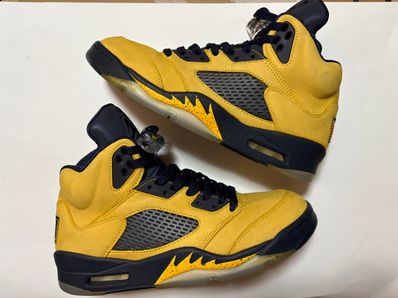 NIKE AIR JORDAN 5 "MICHIGAN"
