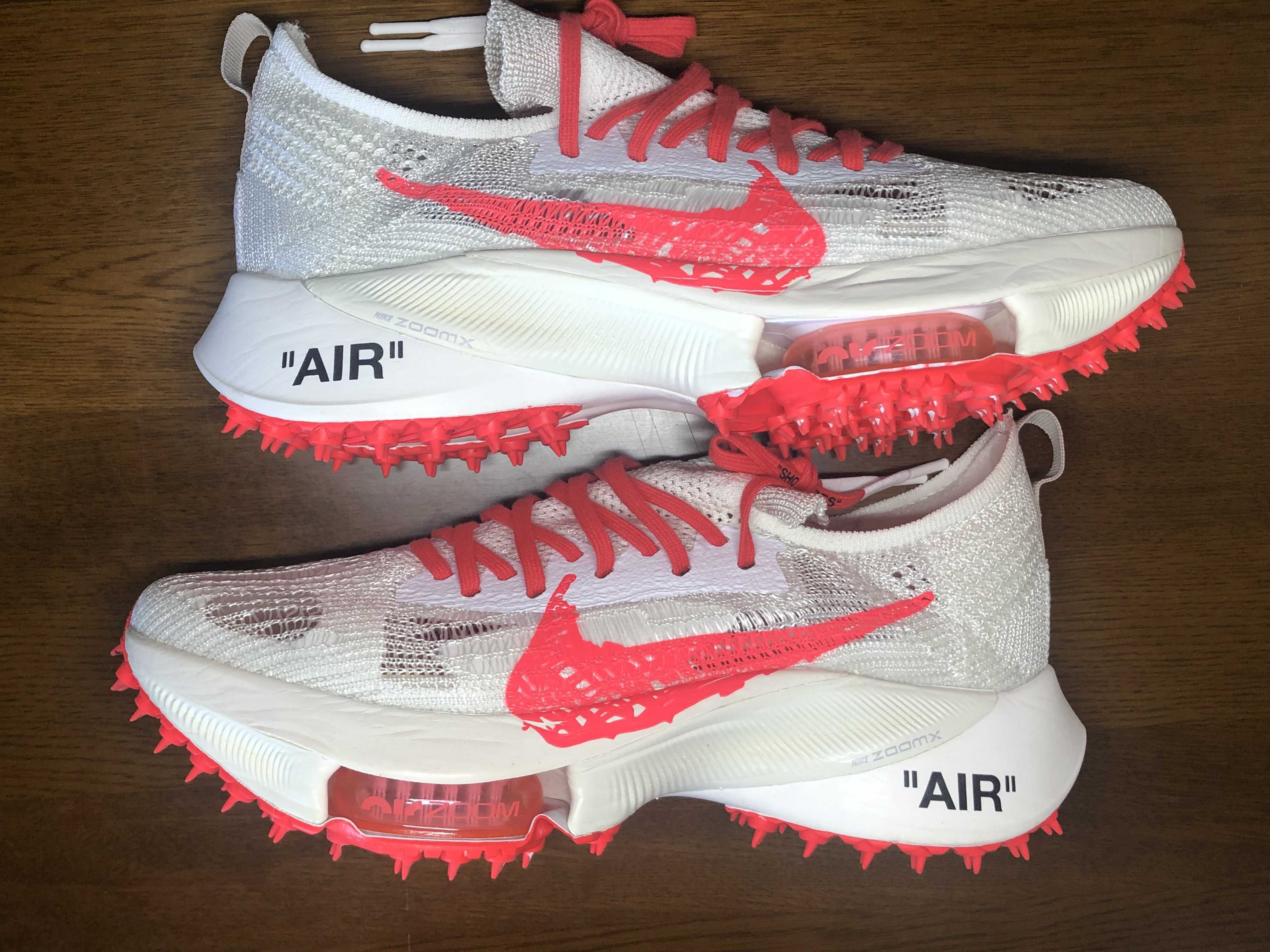 Off-White × Nike Air Zoom Tempo Next% Flyknit "Solar Red"