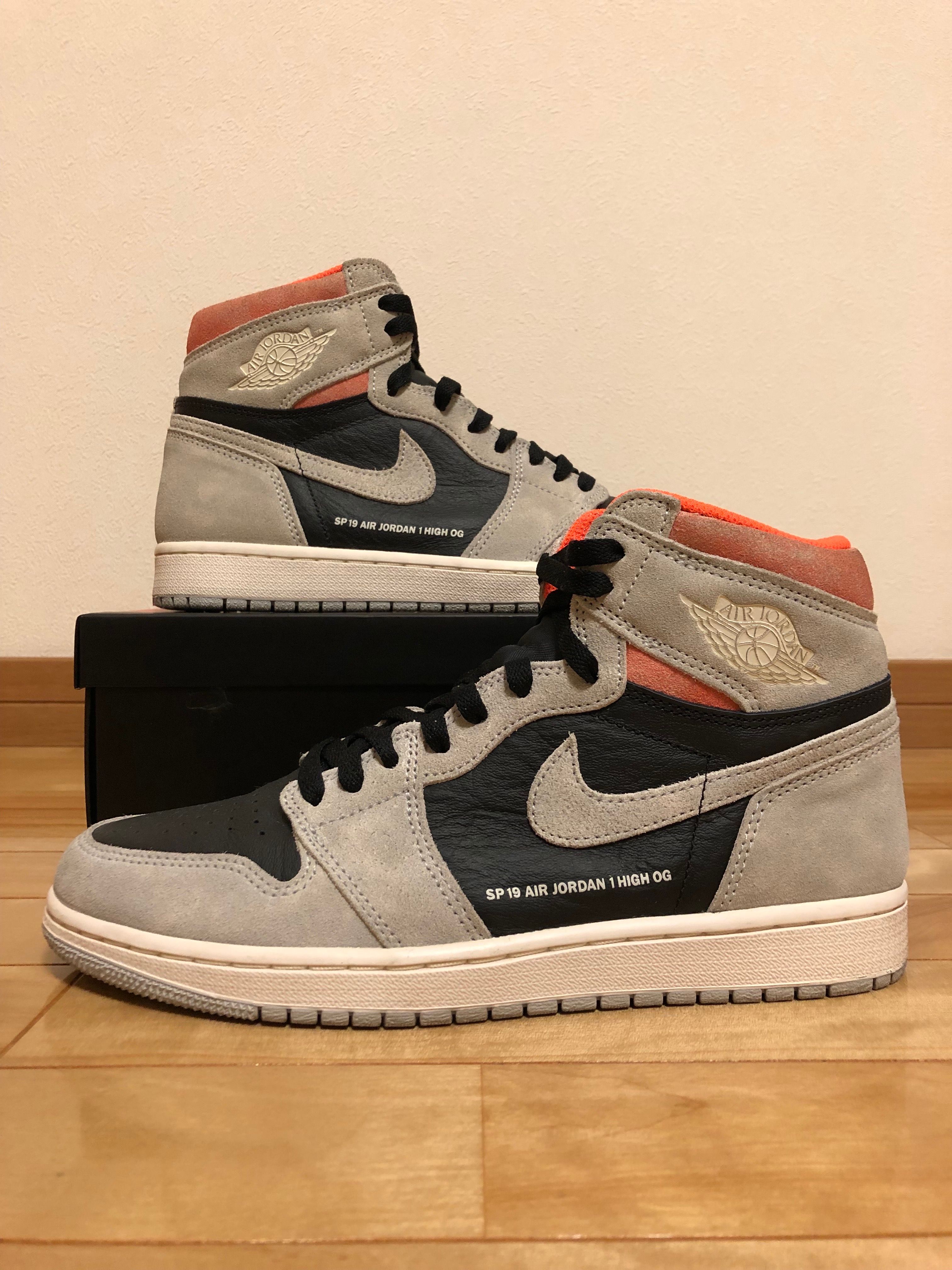Nike Air Jordan 1 Retro High OG "Hyper Crimson"