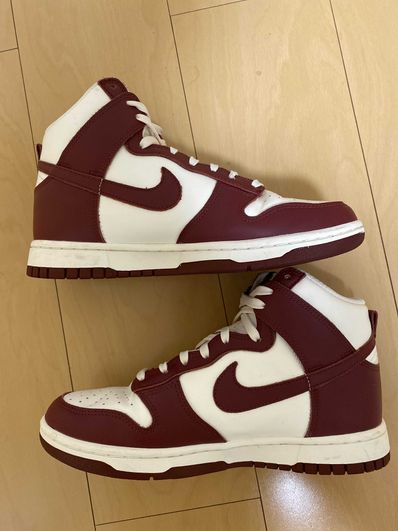 NIKE Women's DUNK HIGH "TEAM RED"