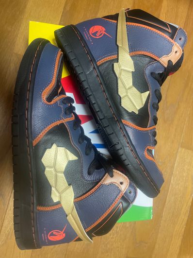 Gundam Unicorn × Nike SB Dunk High PRO QS "Banshee"