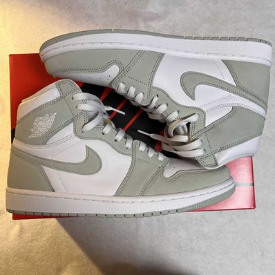 Nike Women's Air Jordan 1 High OG "Seafoam"