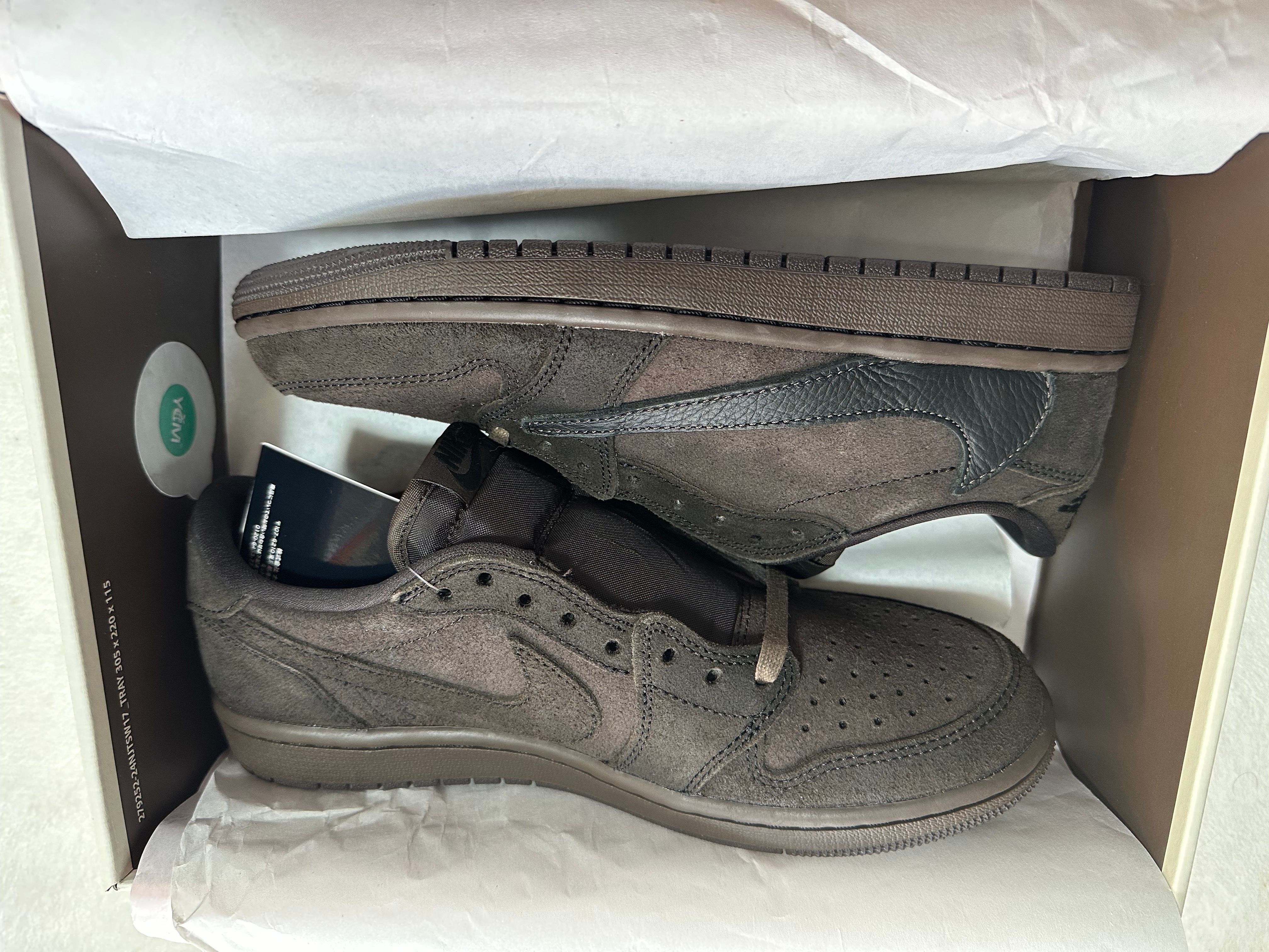 Travis Scott × Nike Air Jordan 1 Low OG SP "Velvet Brown and Dark Mocha"