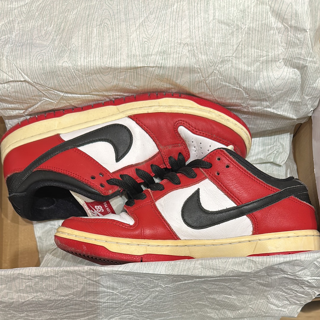 Nike SB Dunk Low Pro "J-Pack Chicago/Varsity Red and White"