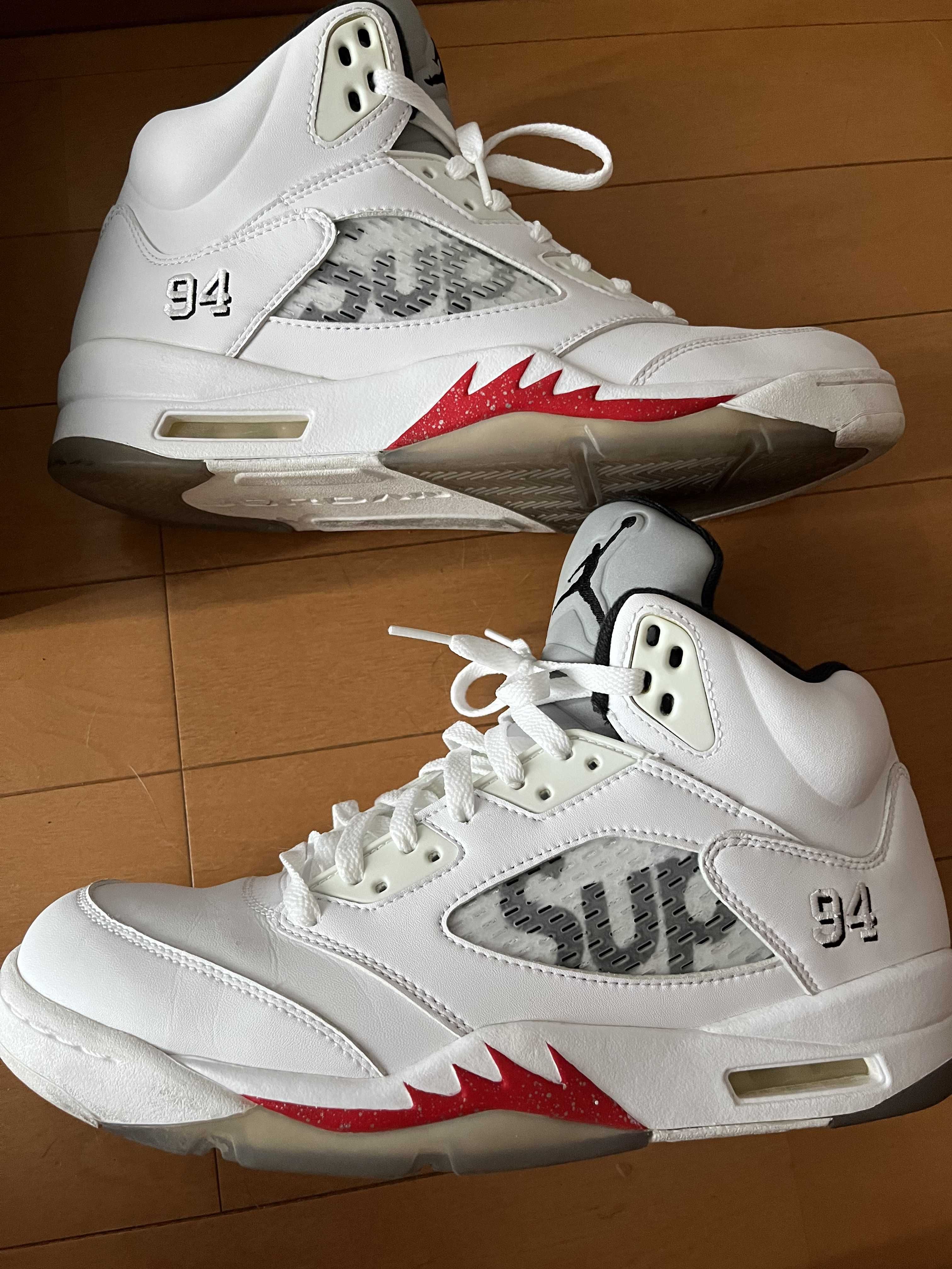 Supreme × Nike Air Jordan 5 Retro "White"