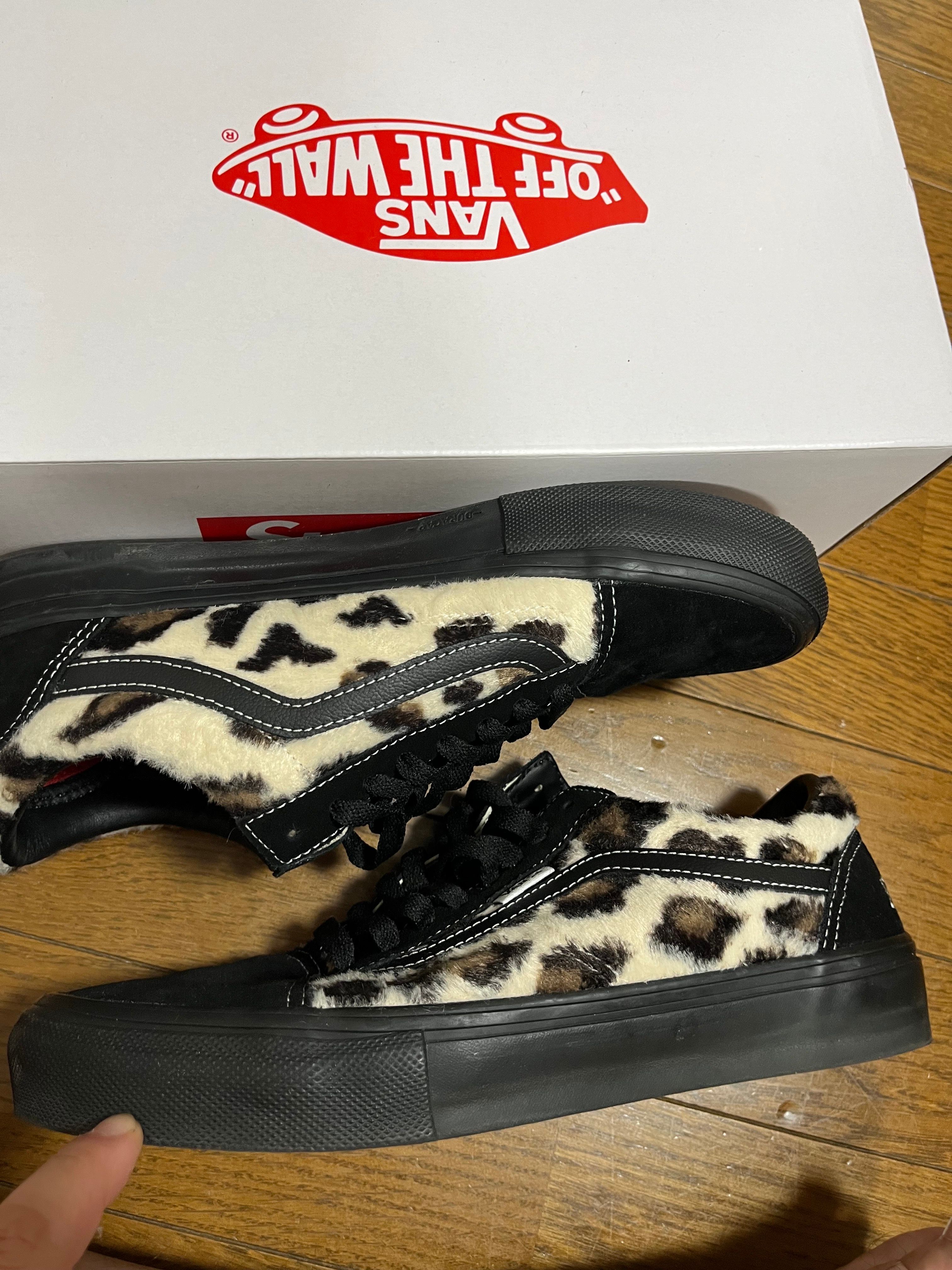 Supreme × Vans Leopard Old Skool "Black"