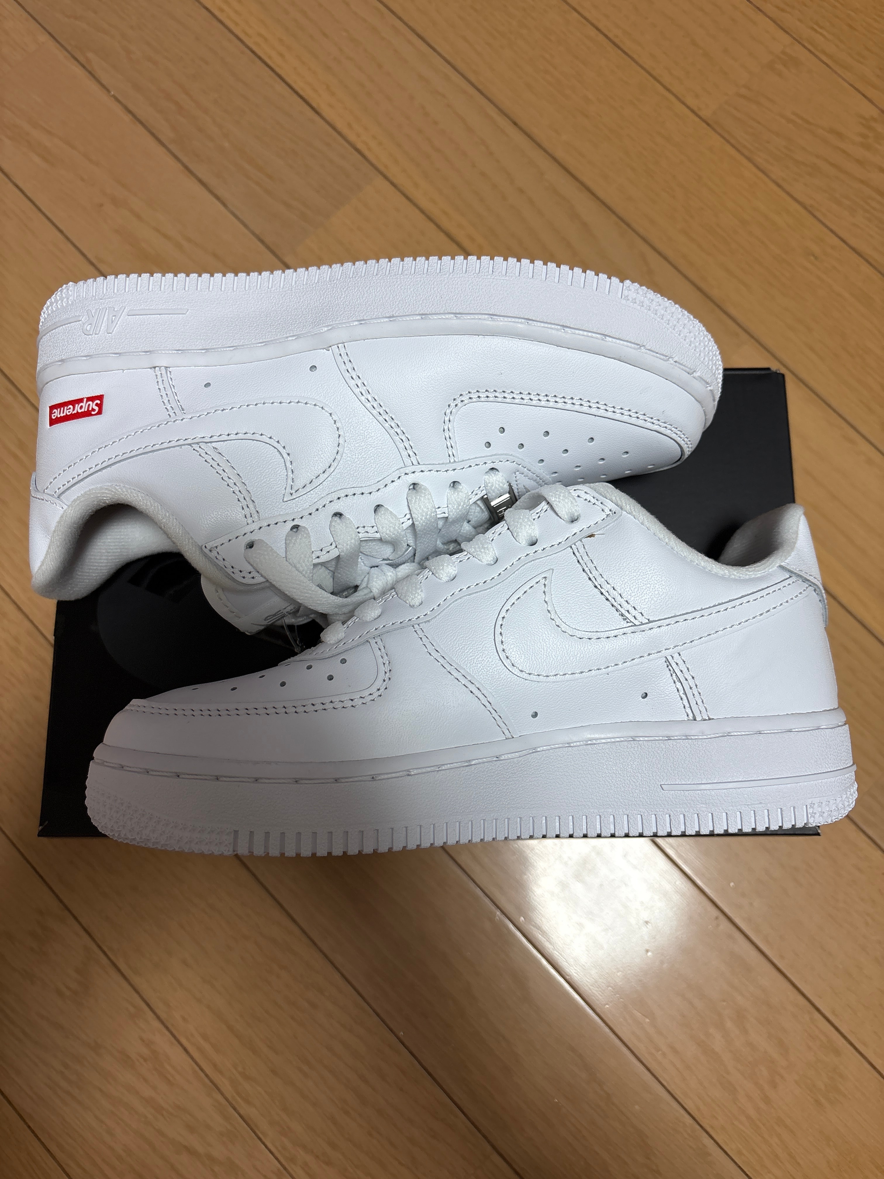 Supreme × Nike Air Force 1 Low "White"