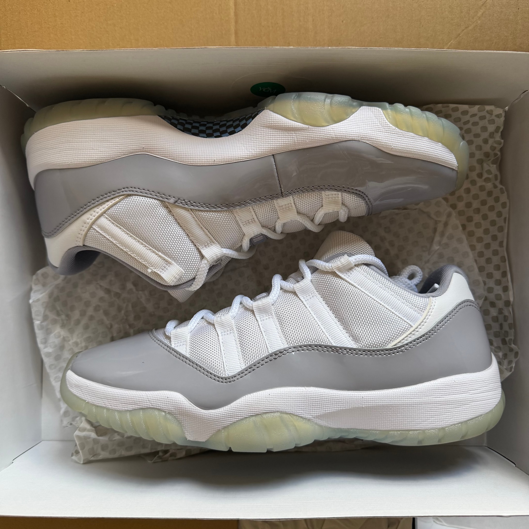 Nike Air Jordan 11 Low "Cement Grey"