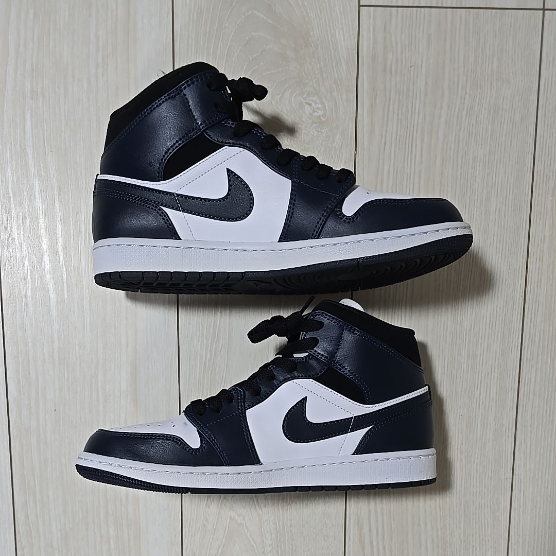 Nike Air Jordan 1 Mid "Dark Teal/Armory Navy"