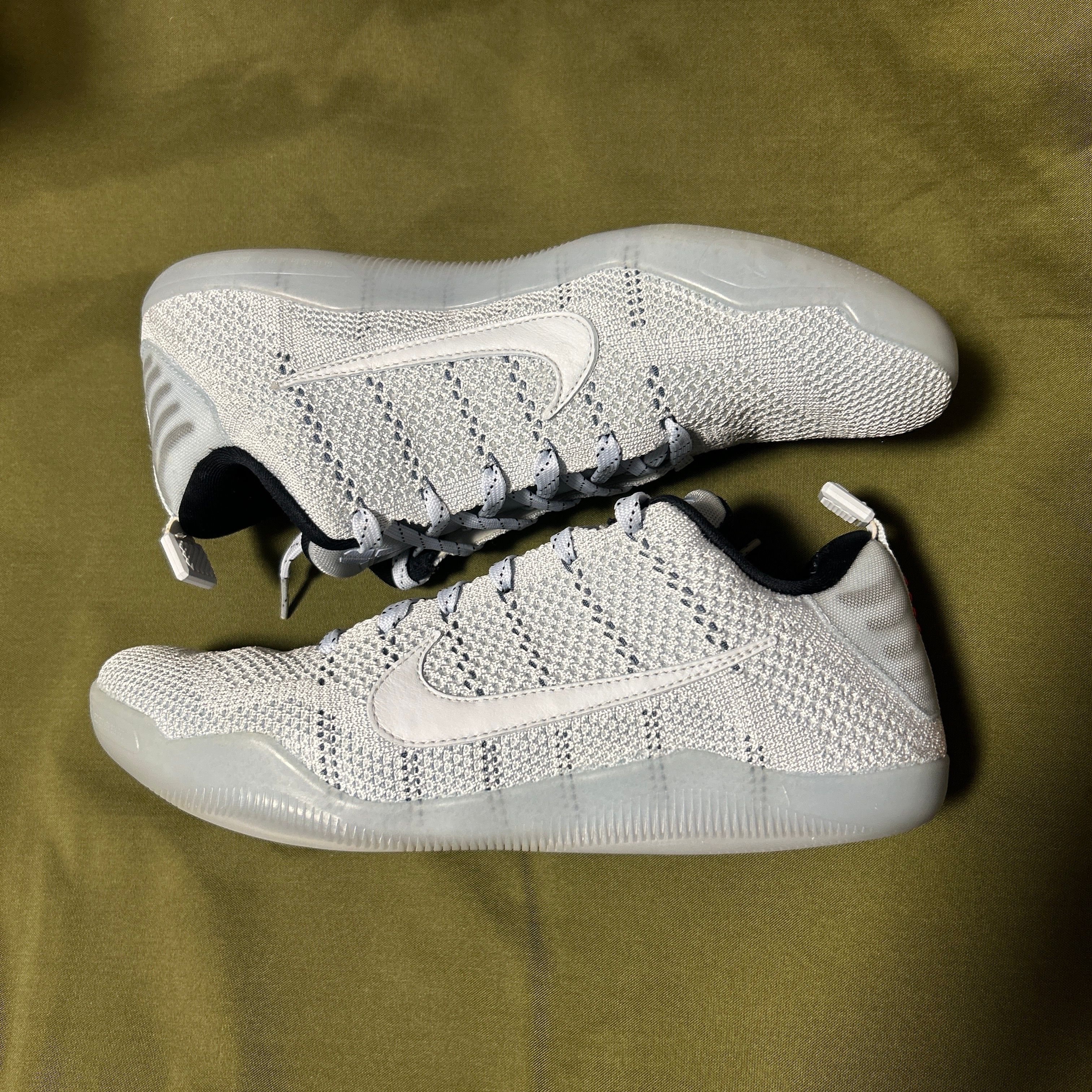 Nike Kobe 11 Elite Low 4KB "Pale Horse"