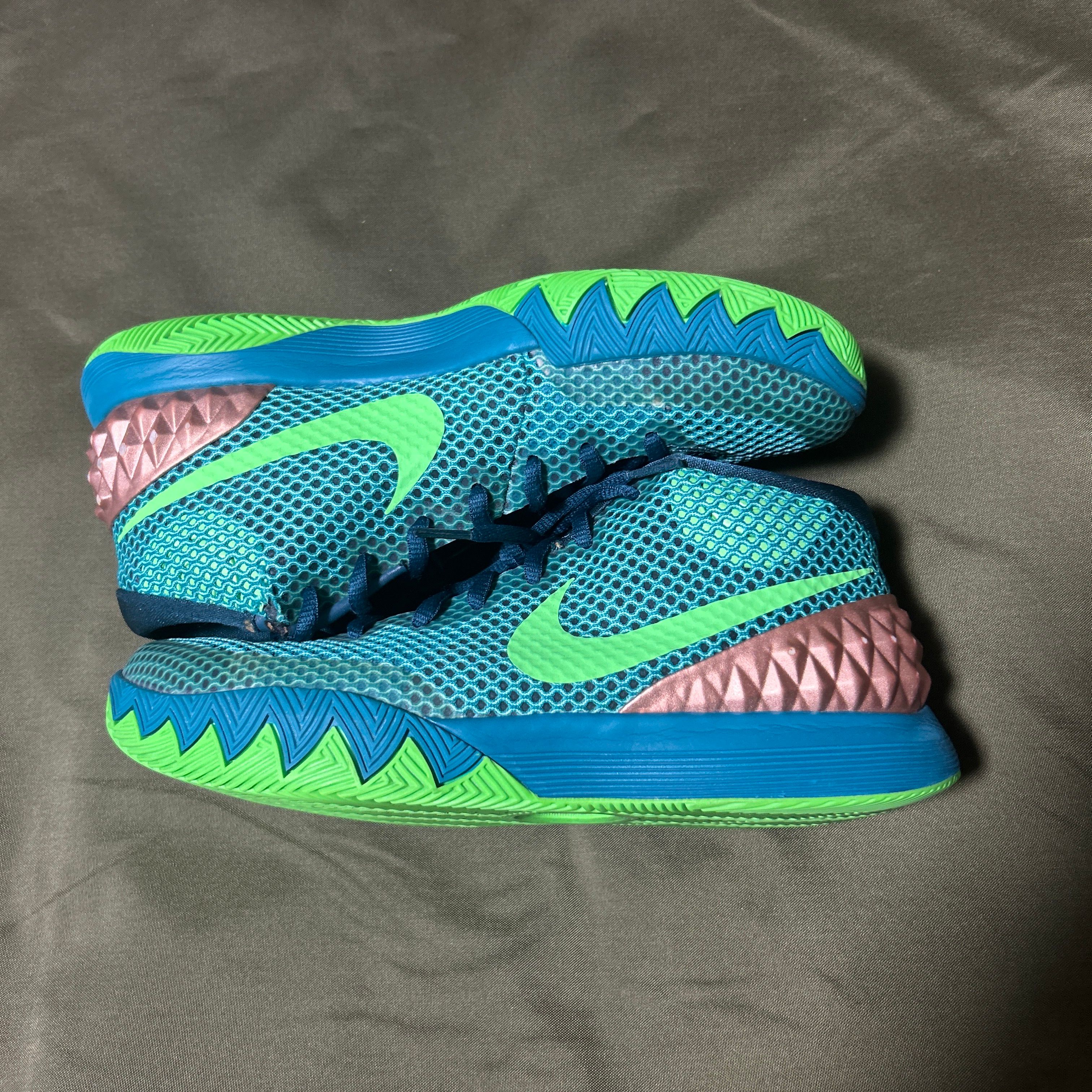 Nike Kyrie 1 "Australia"